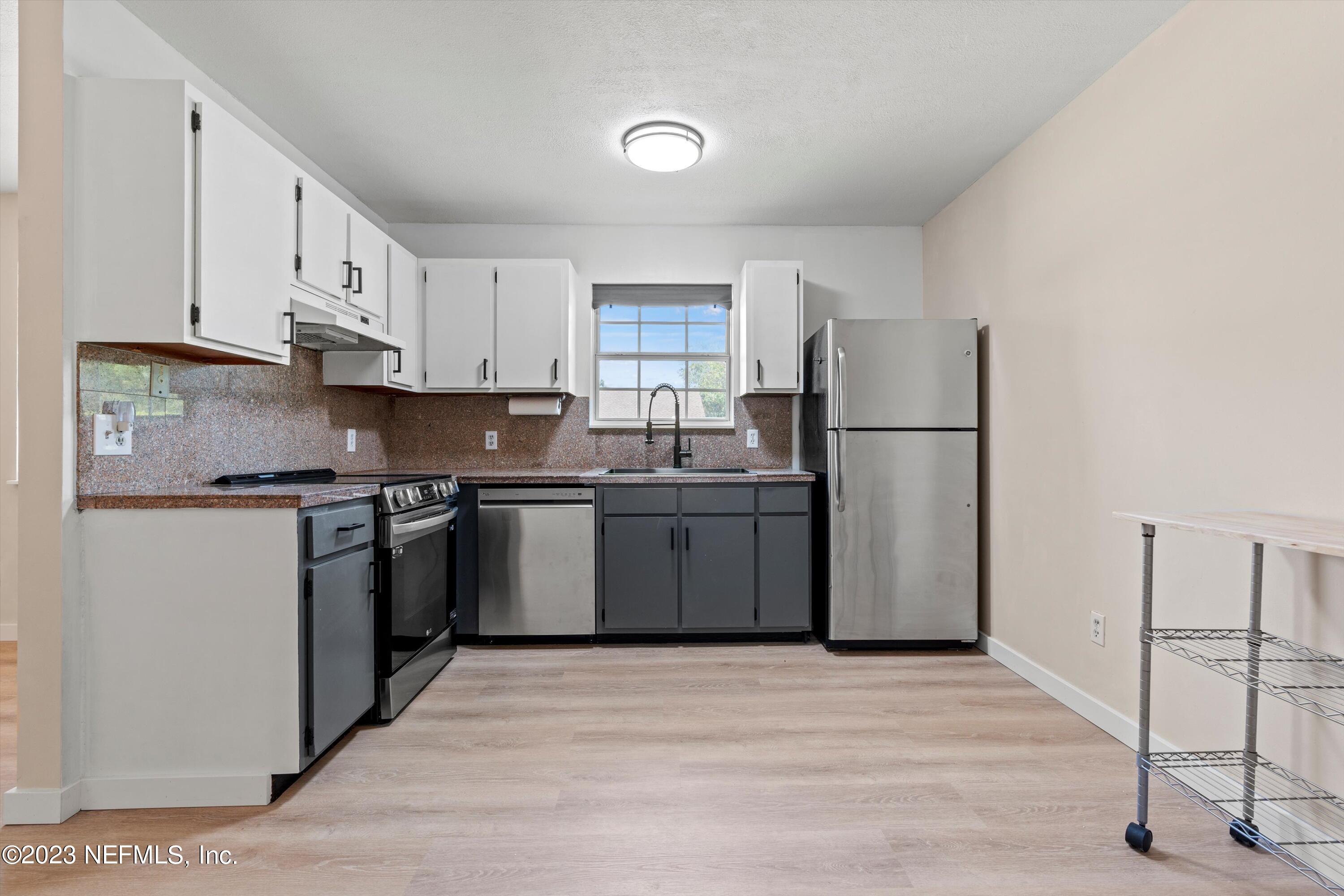 1845 OLD MOULTRIE Road, 65