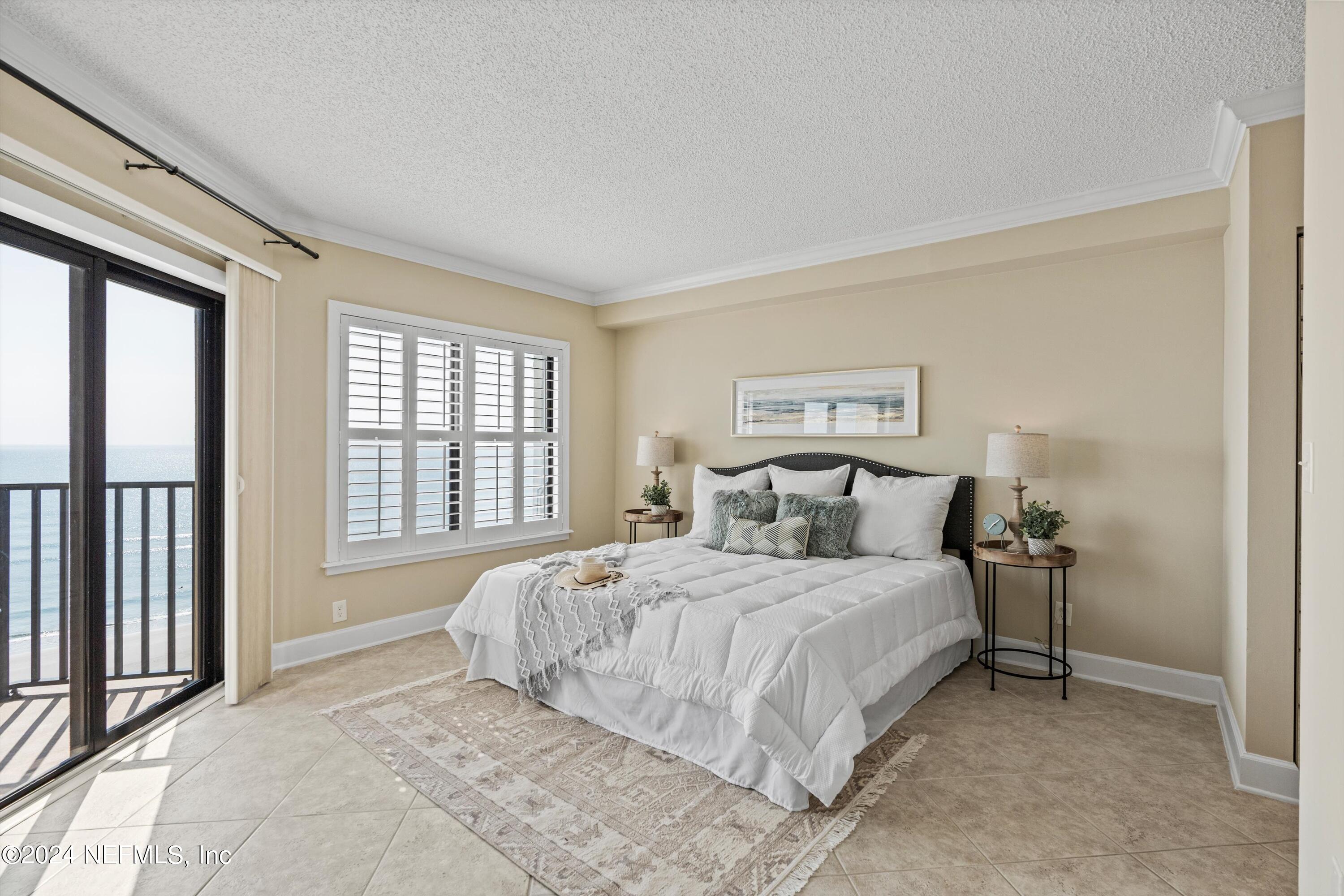 1901 1ST Street N, 1304