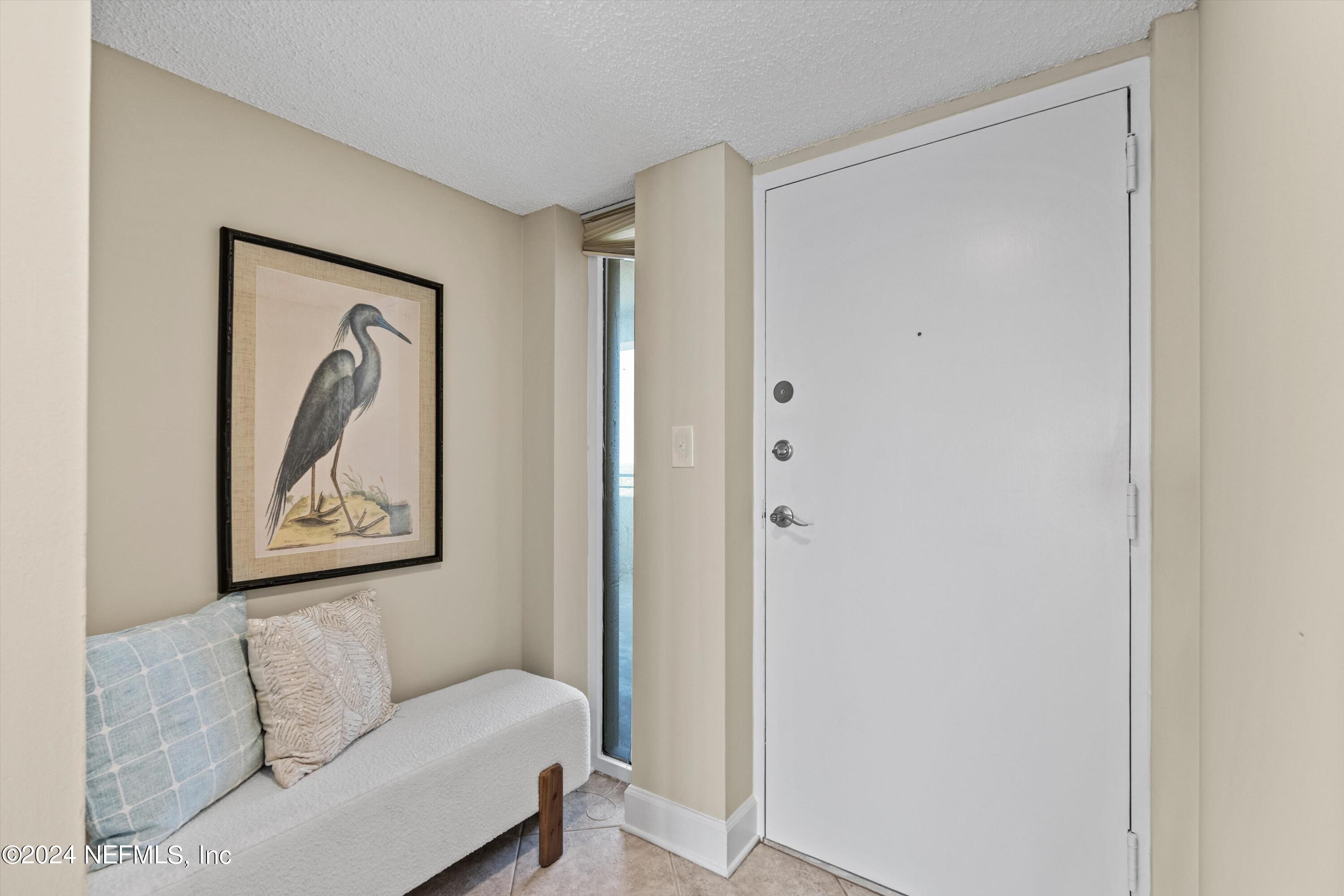 1901 1ST Street N, 1304