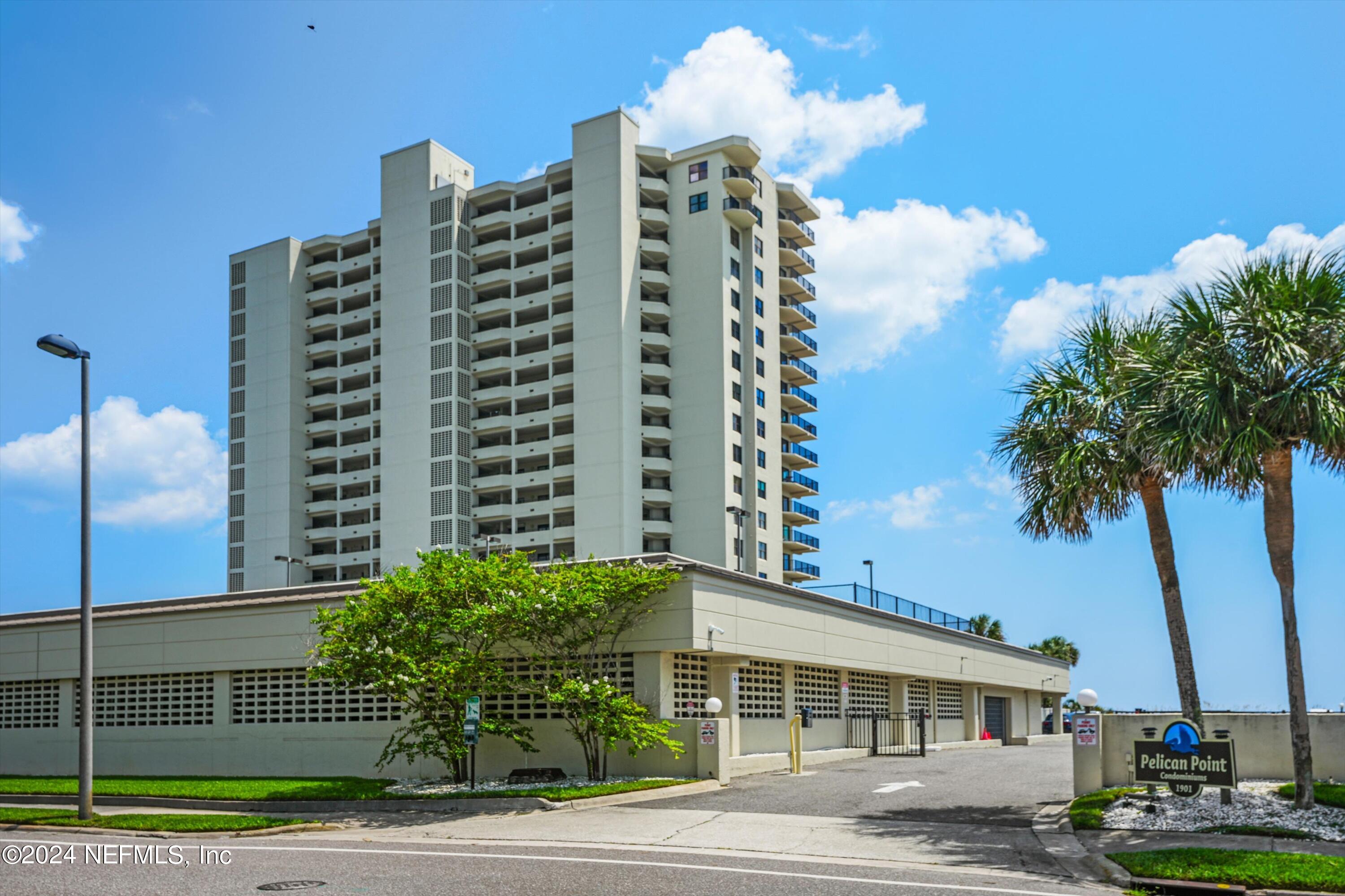 1901 1ST Street N, 1304