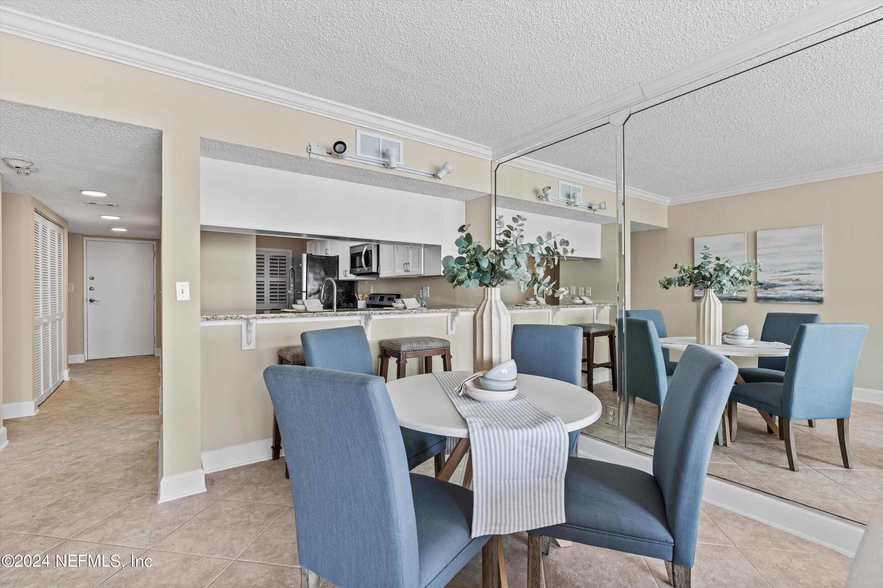 1901 1ST Street N, 1304