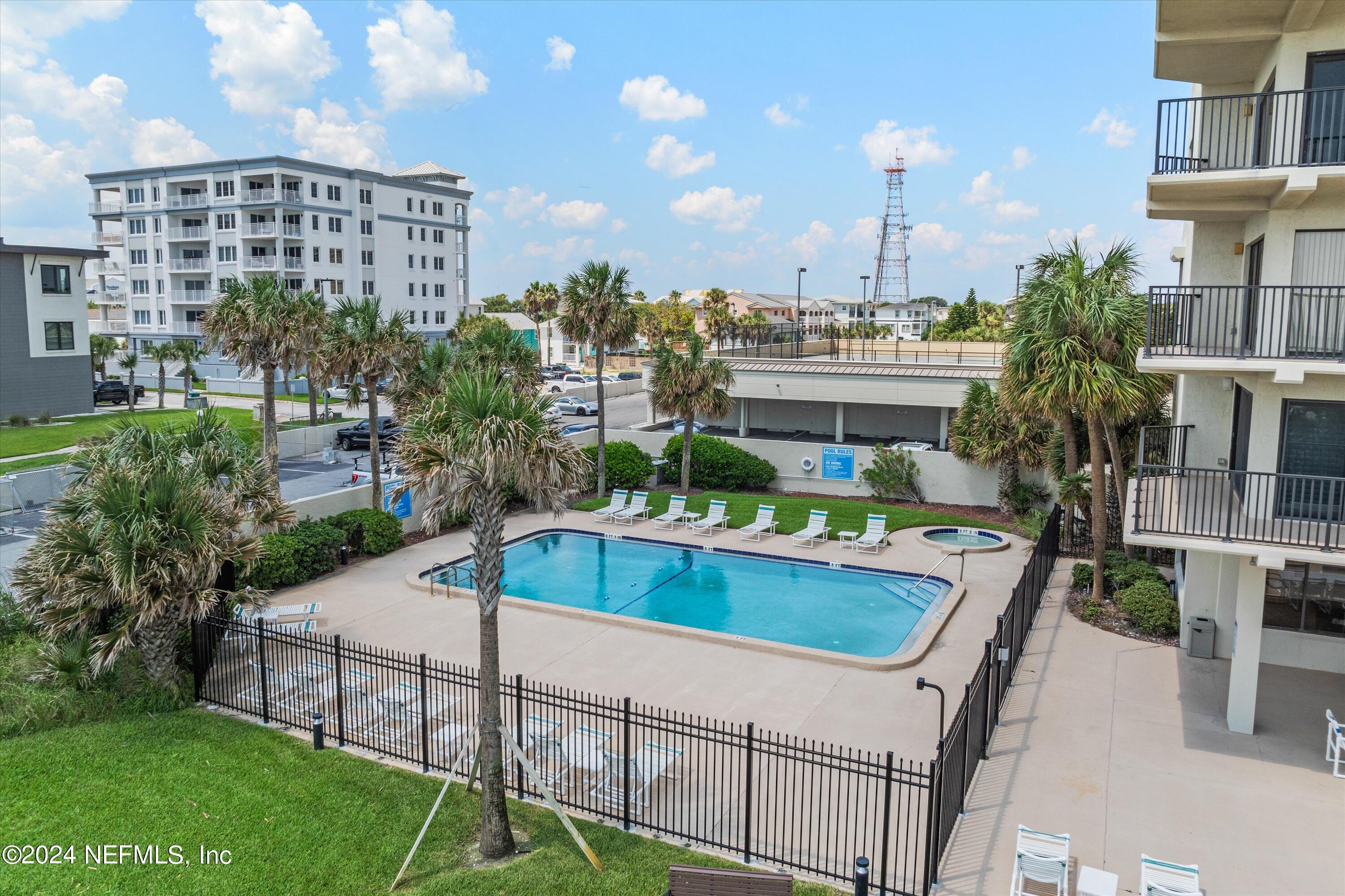 1901 1ST Street N, 1304