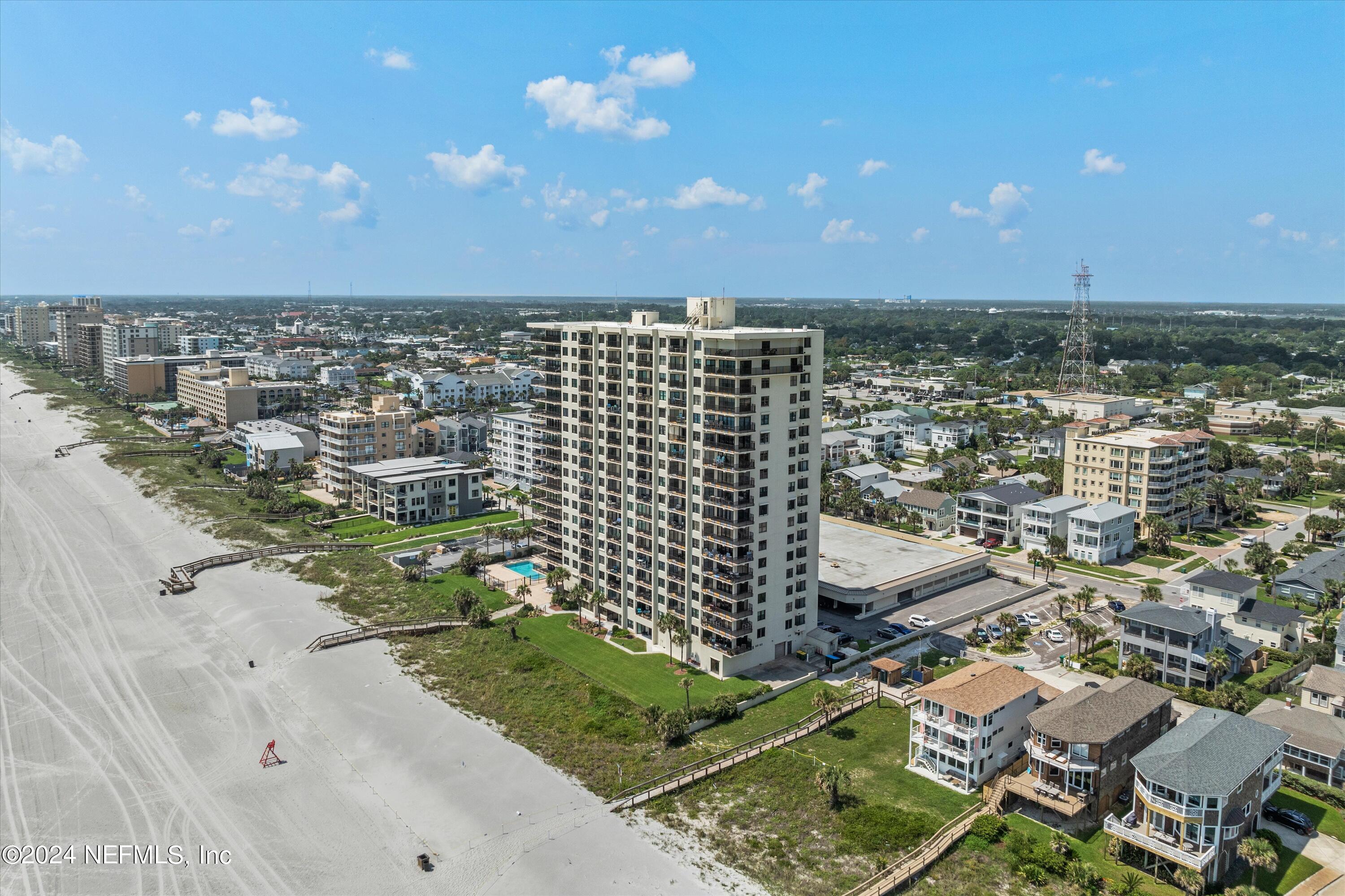 1901 1ST Street N, 1304