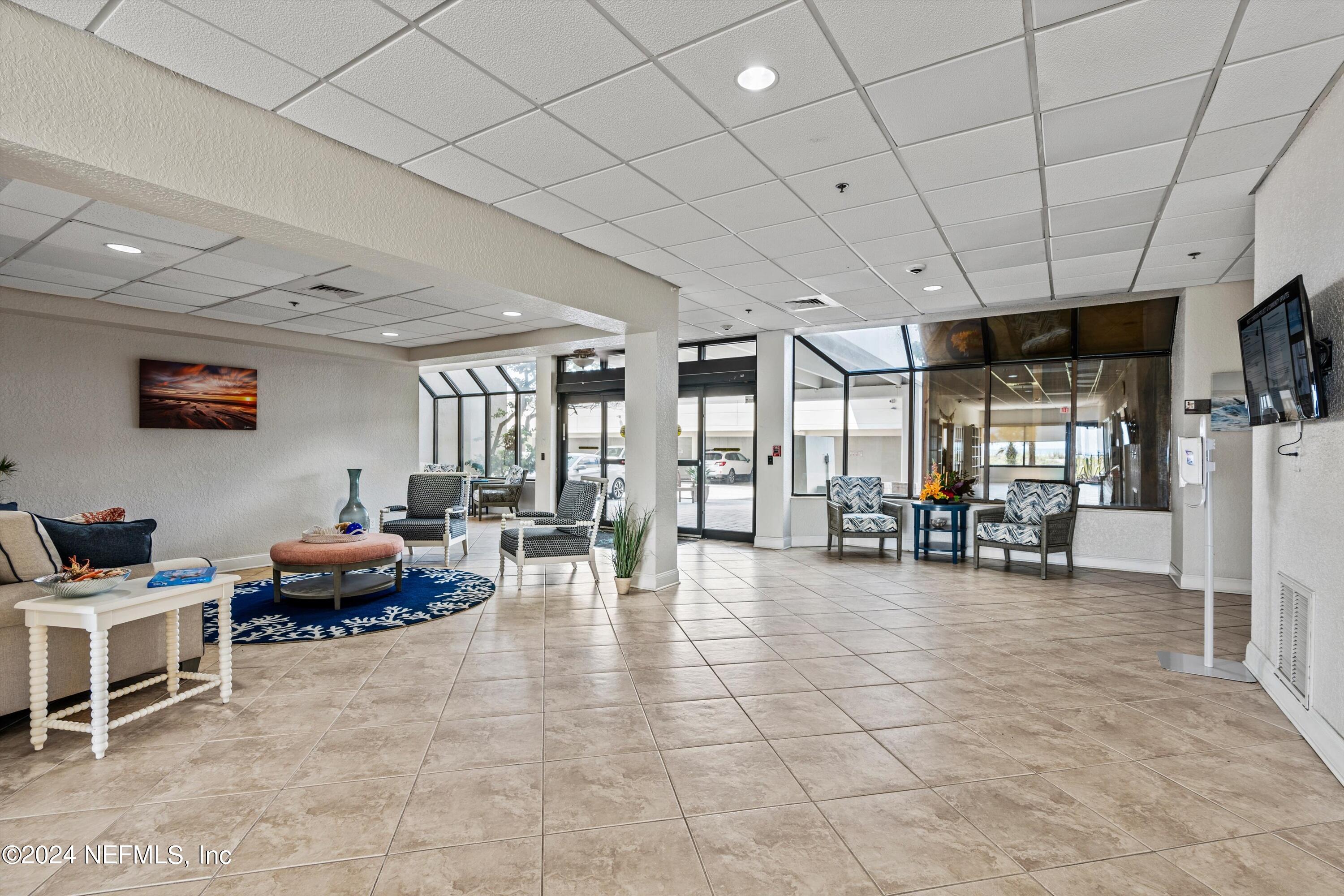 1901 1ST Street N, 1304