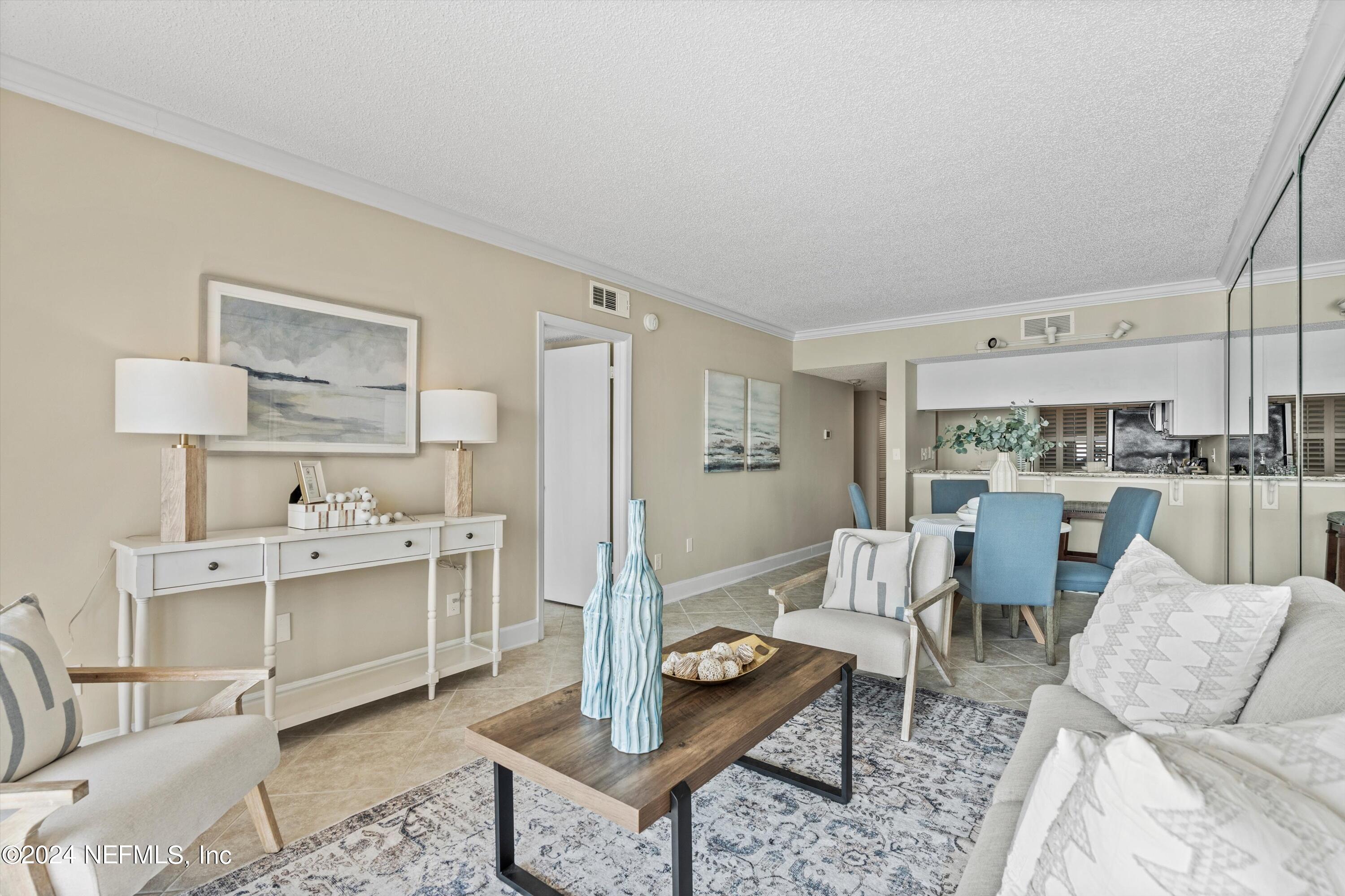 1901 1ST Street N, 1304