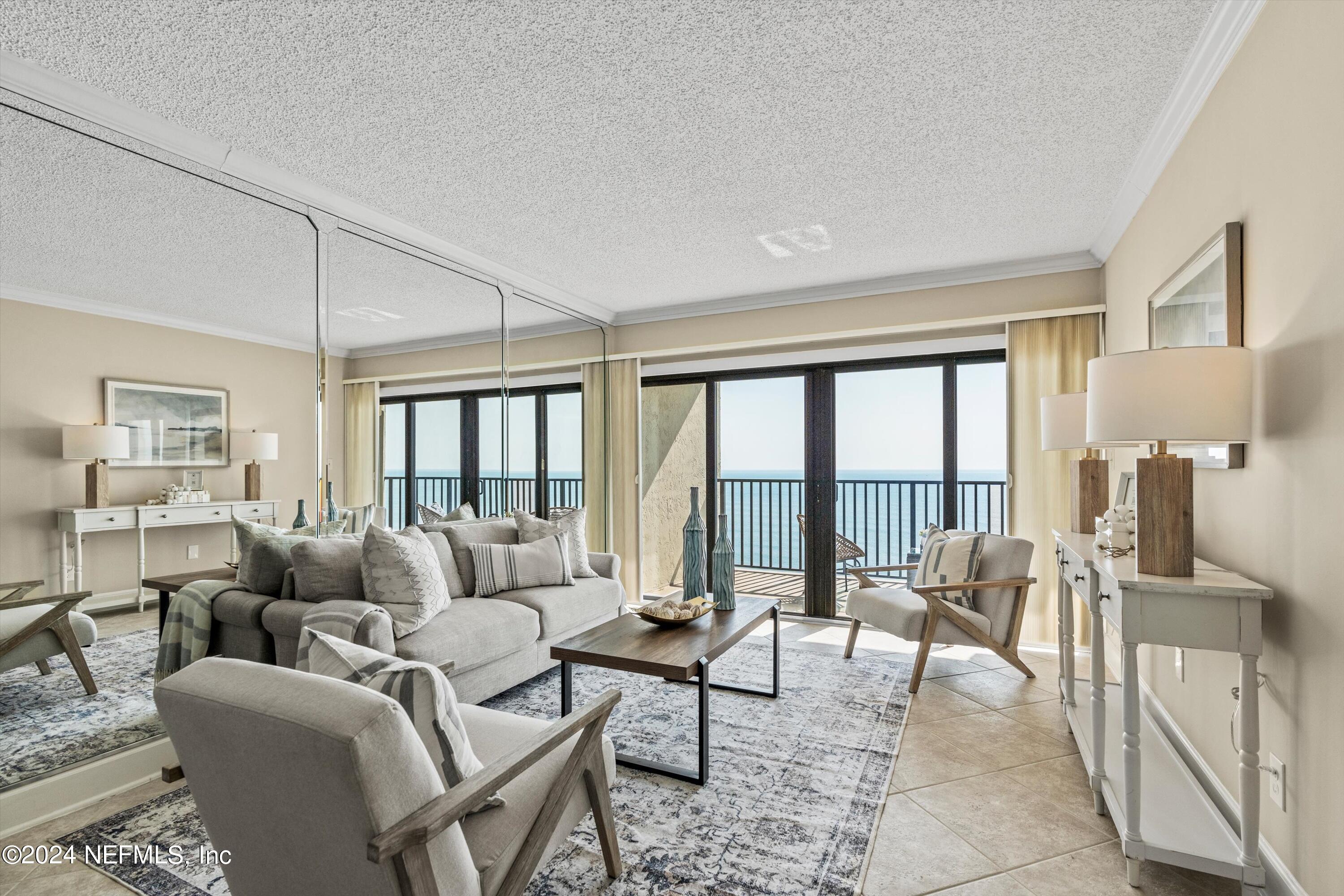 1901 1ST Street N, 1304