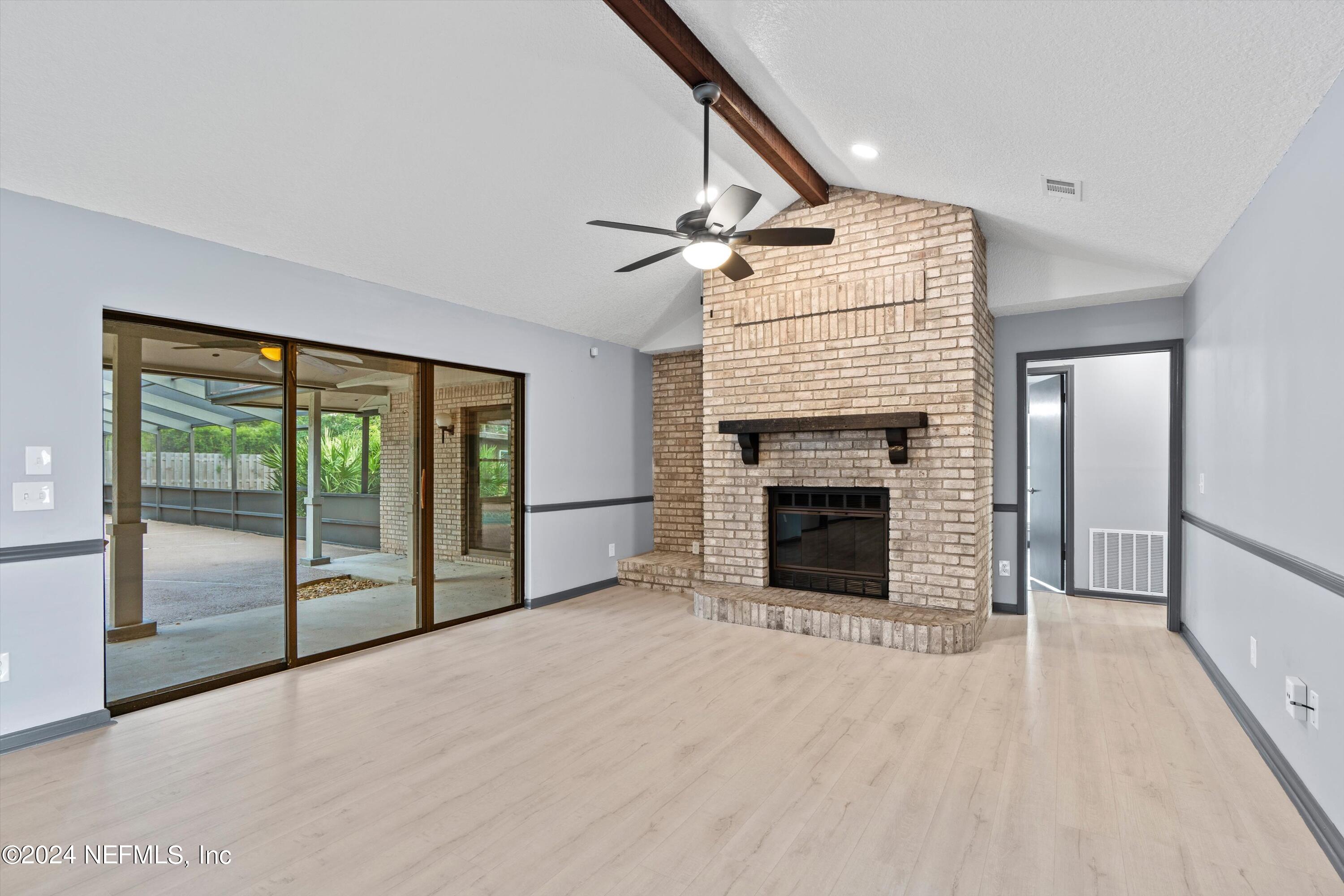 345 PERTHSHIRE Drive