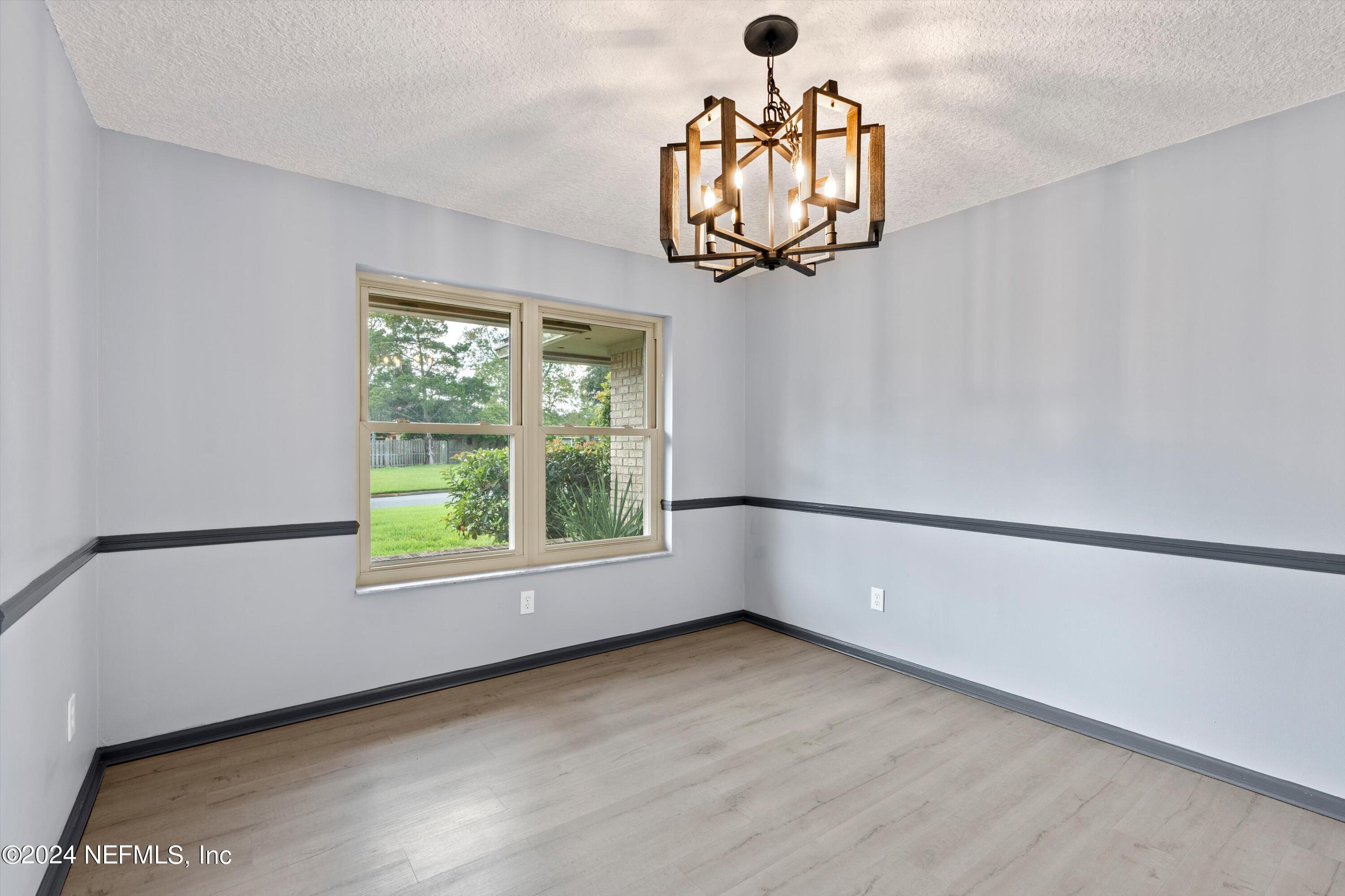 345 PERTHSHIRE Drive