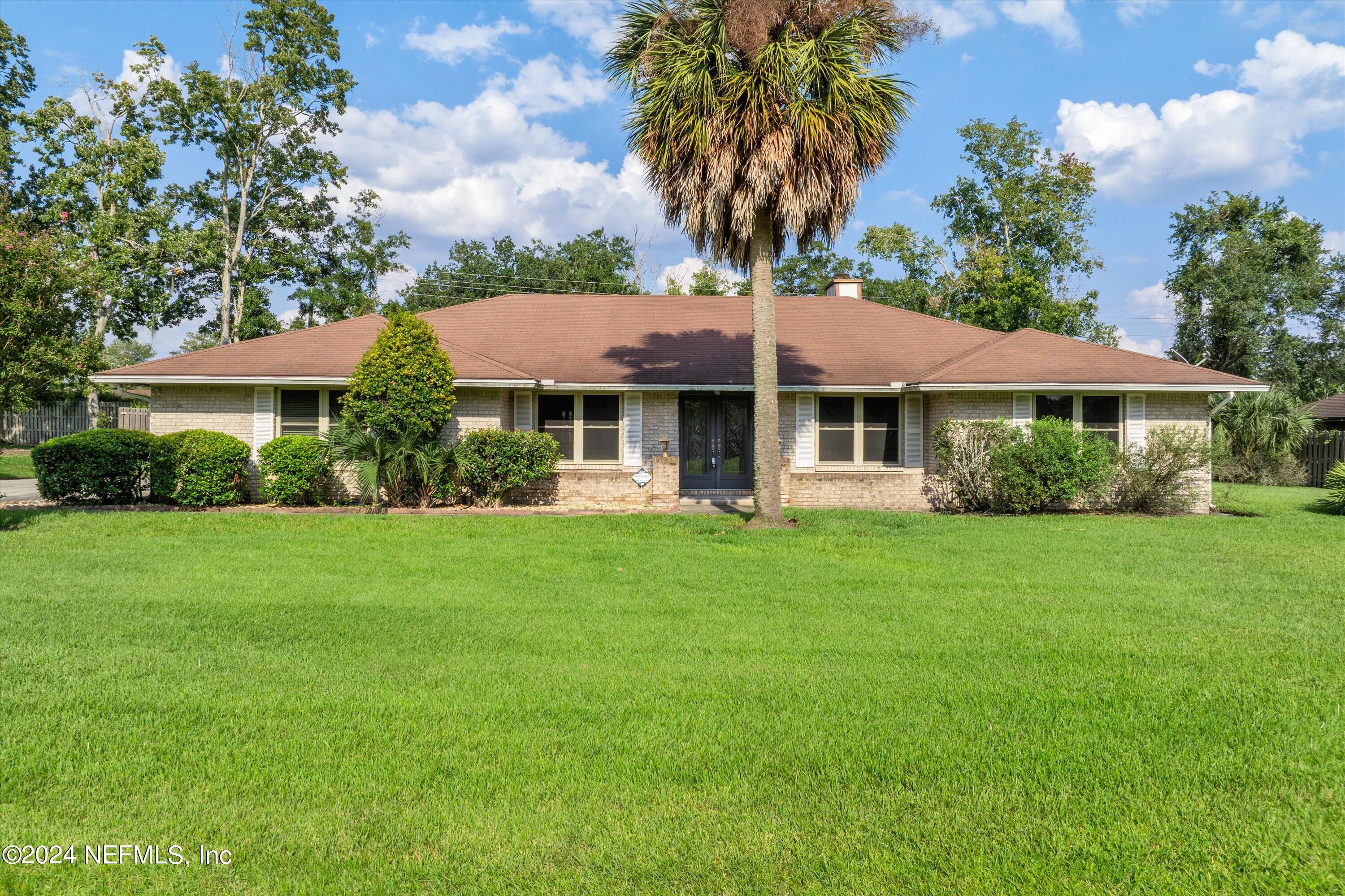345 PERTHSHIRE Drive