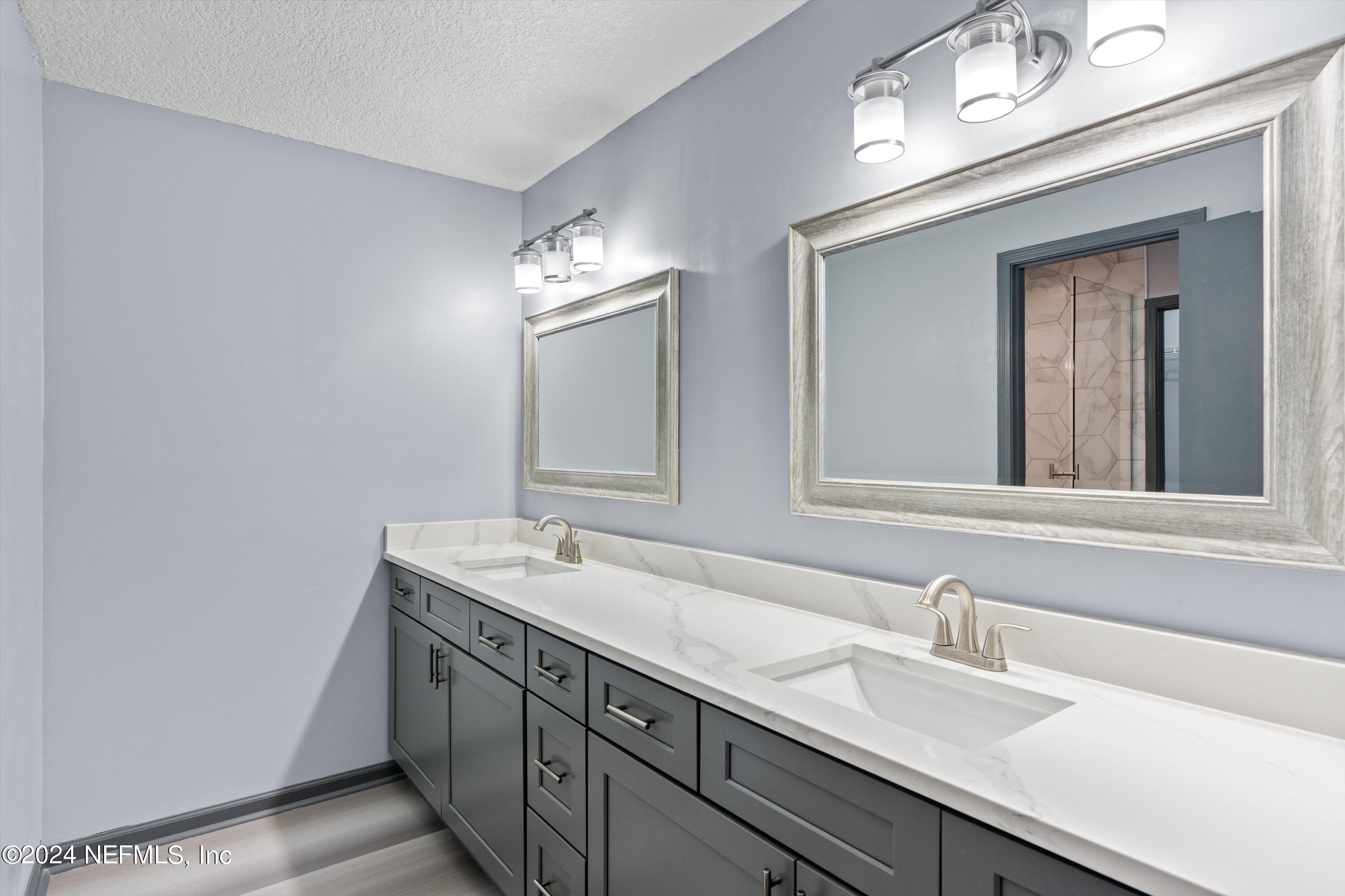 345 PERTHSHIRE Drive