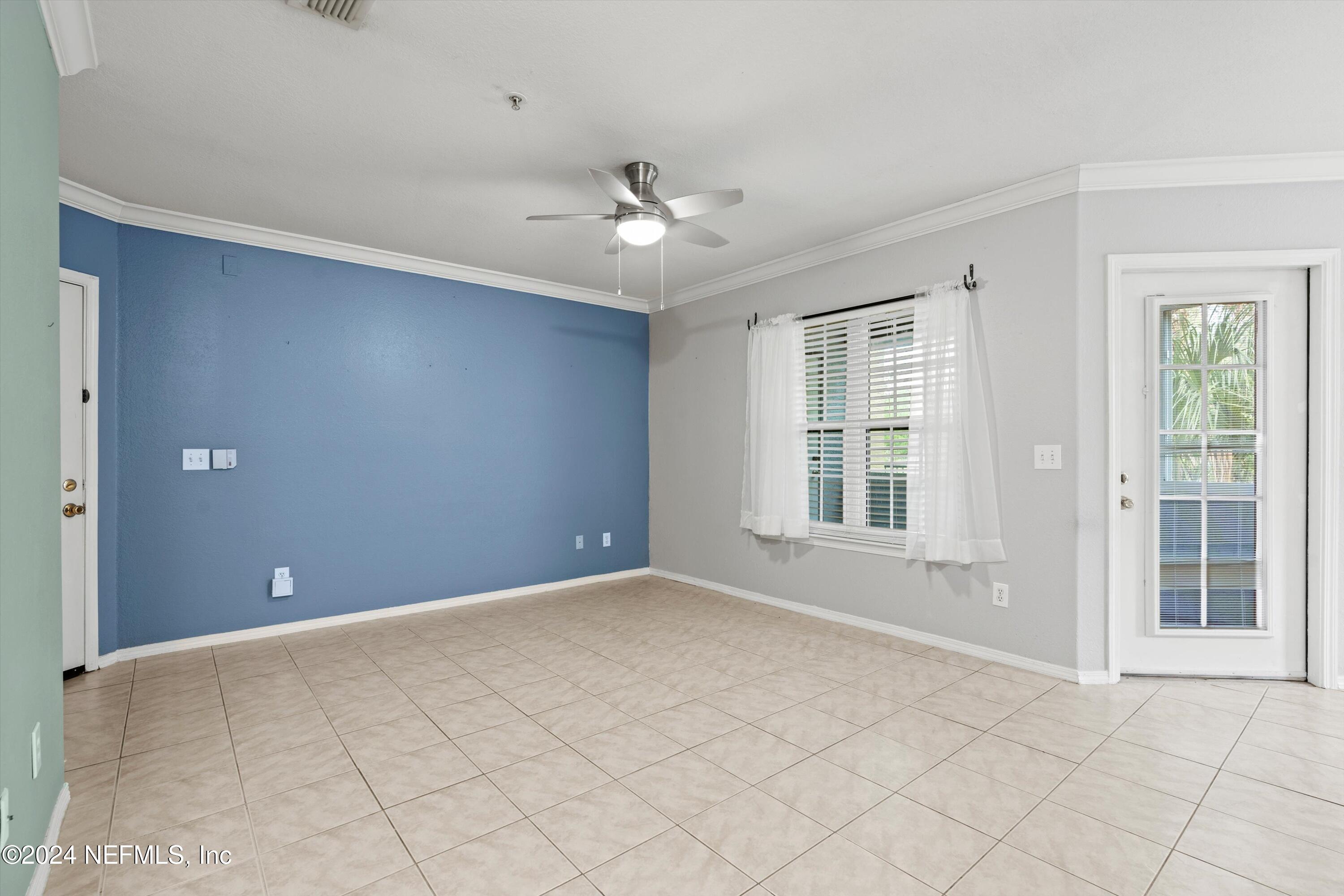 1701 THE GREENS Way, 1515