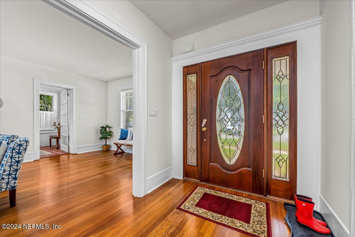 1485 AVONDALE Avenue