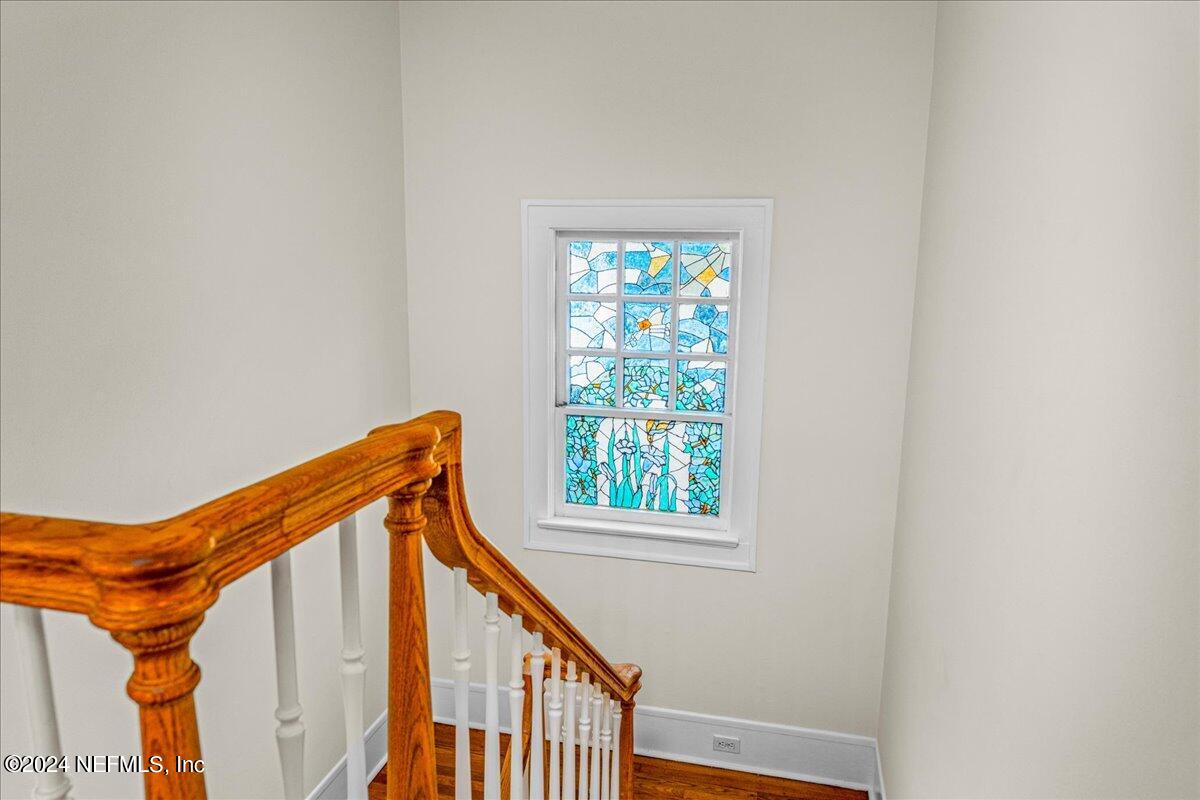 1485 AVONDALE Avenue