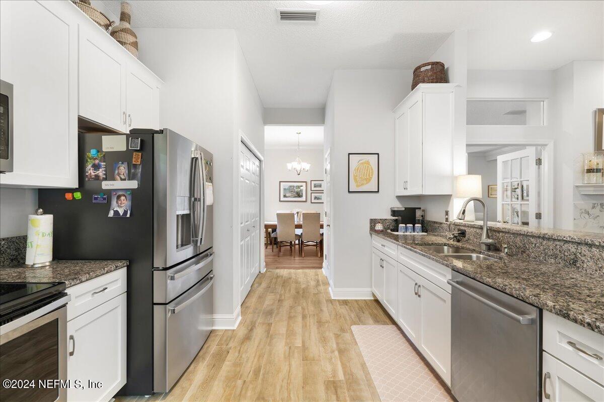 4119 RICHMOND PARK Drive E