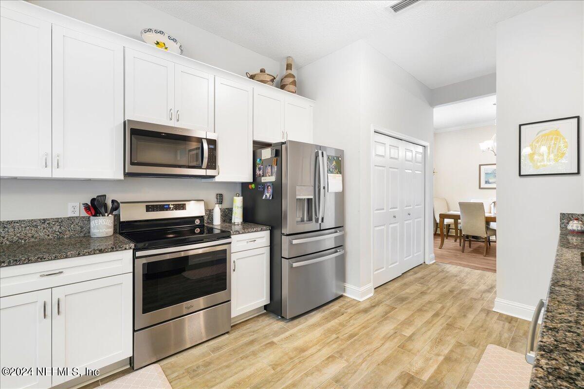 4119 RICHMOND PARK Drive E