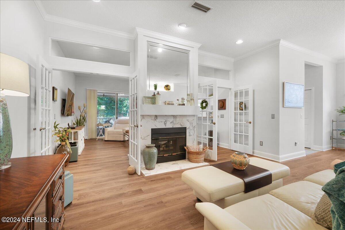 4119 RICHMOND PARK Drive E