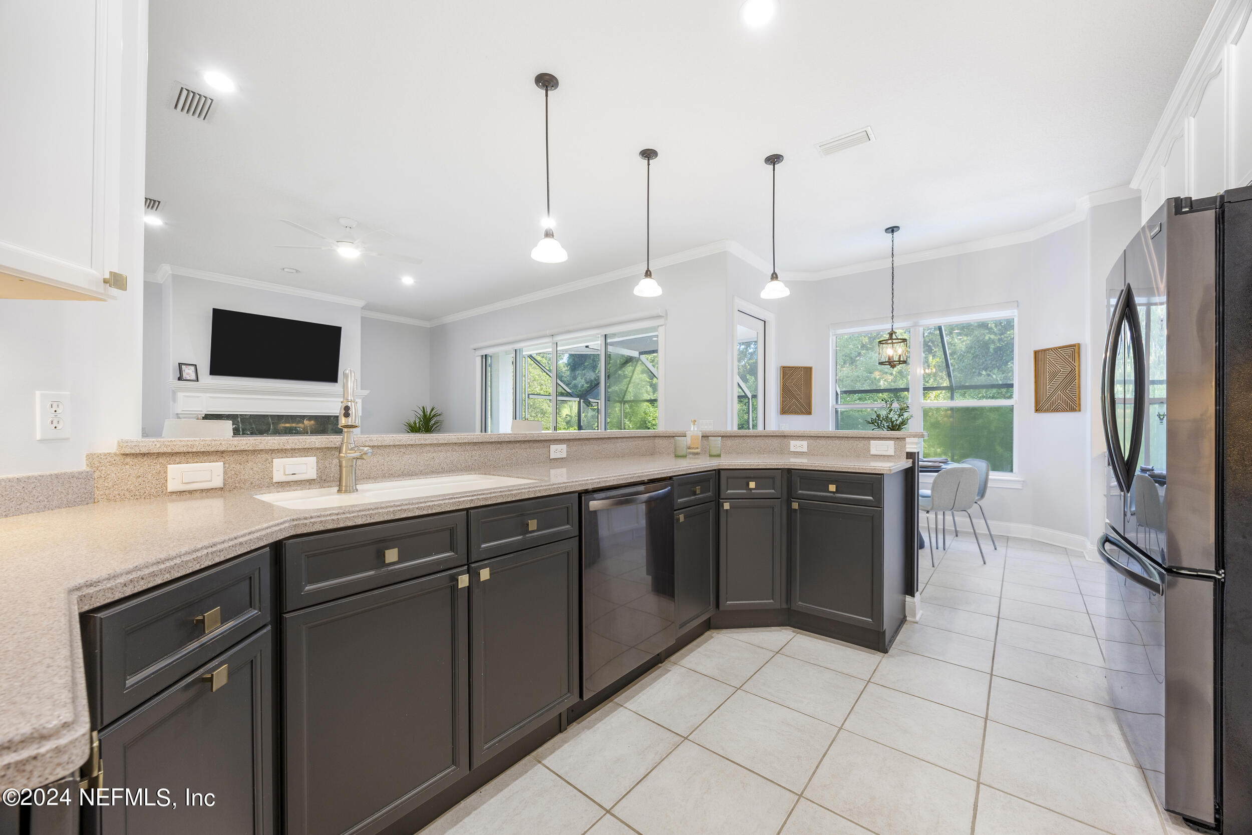 12469 MARIAH ANN Court S