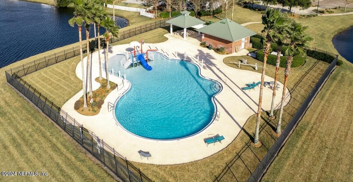 2413 MISTY WATER Drive E