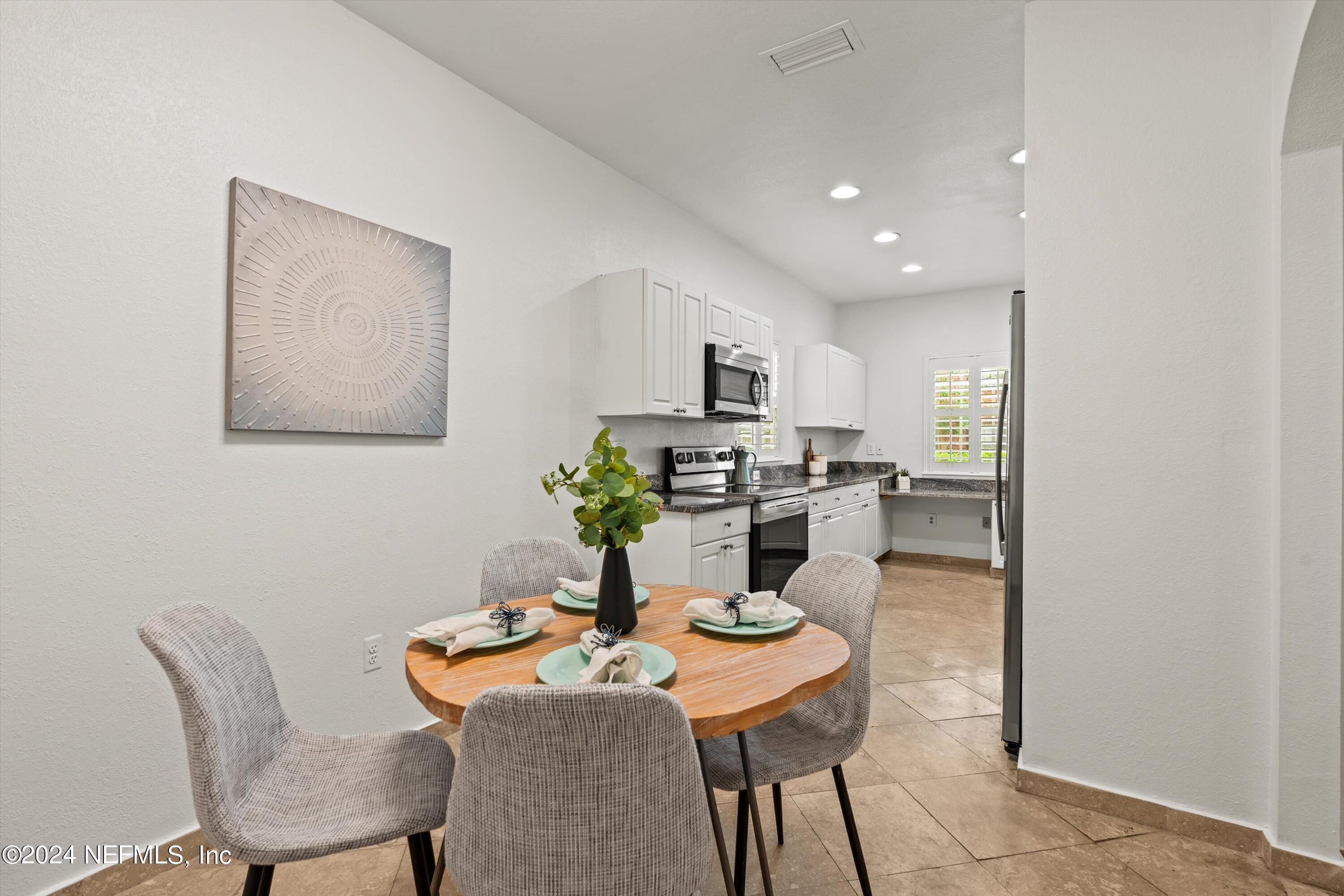 10901 BURNT MILL Road, 303