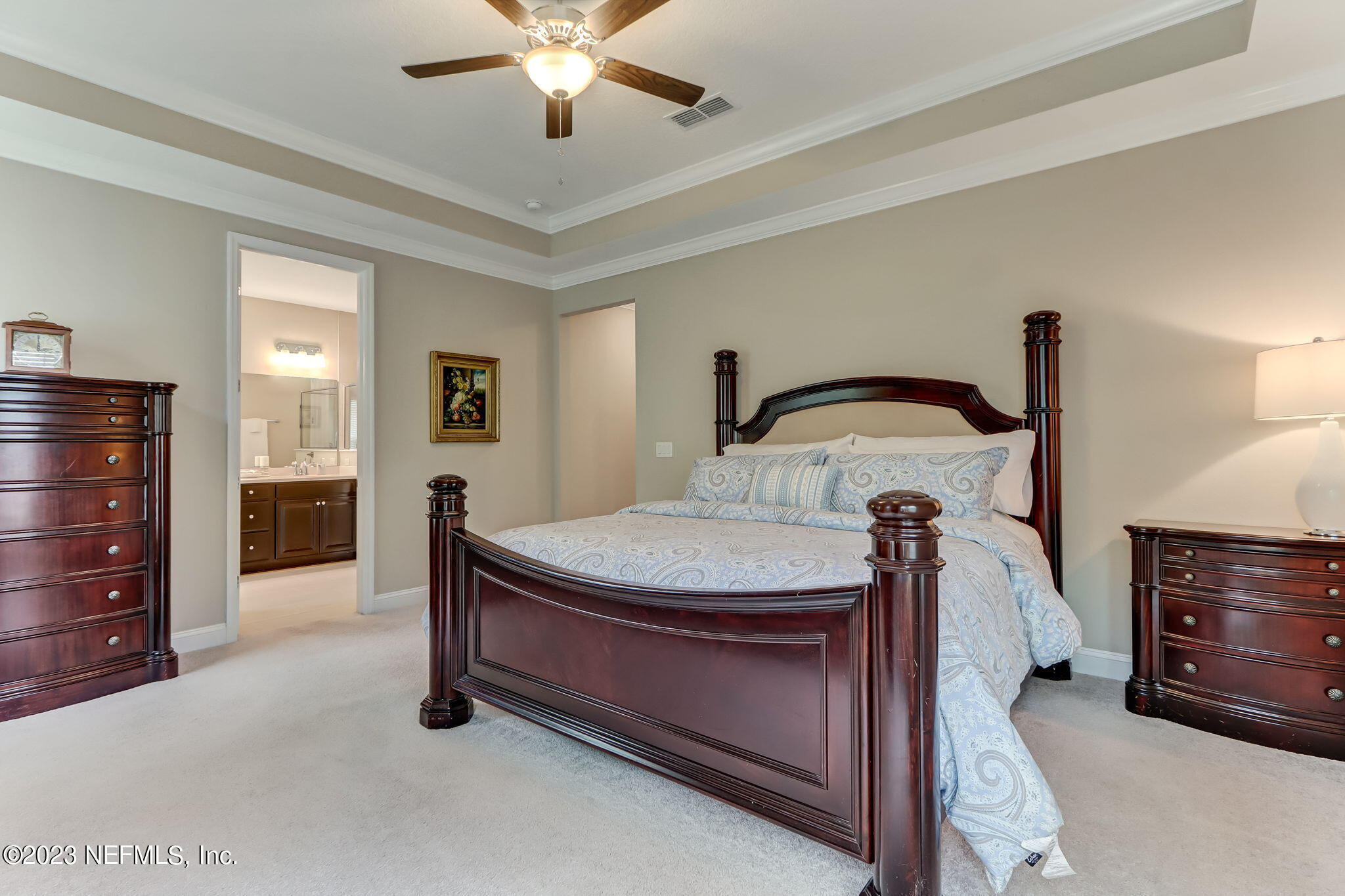 484 GLORIETA Drive