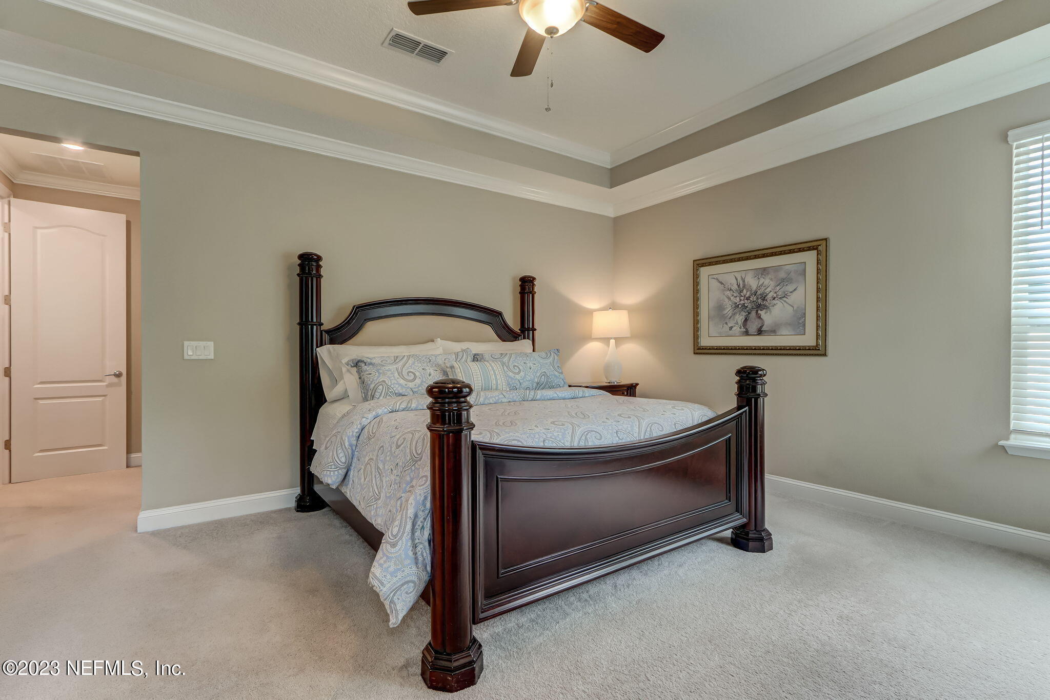 484 GLORIETA Drive