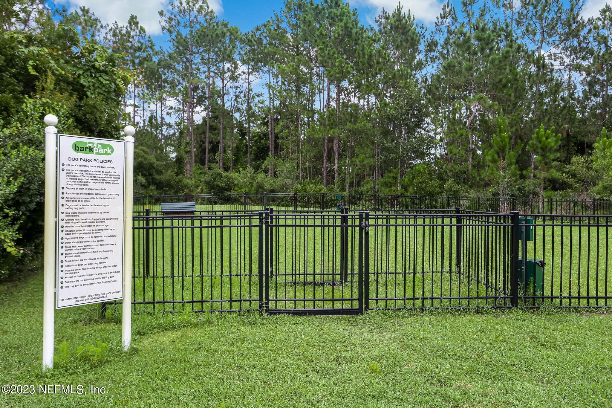 484 GLORIETA Drive