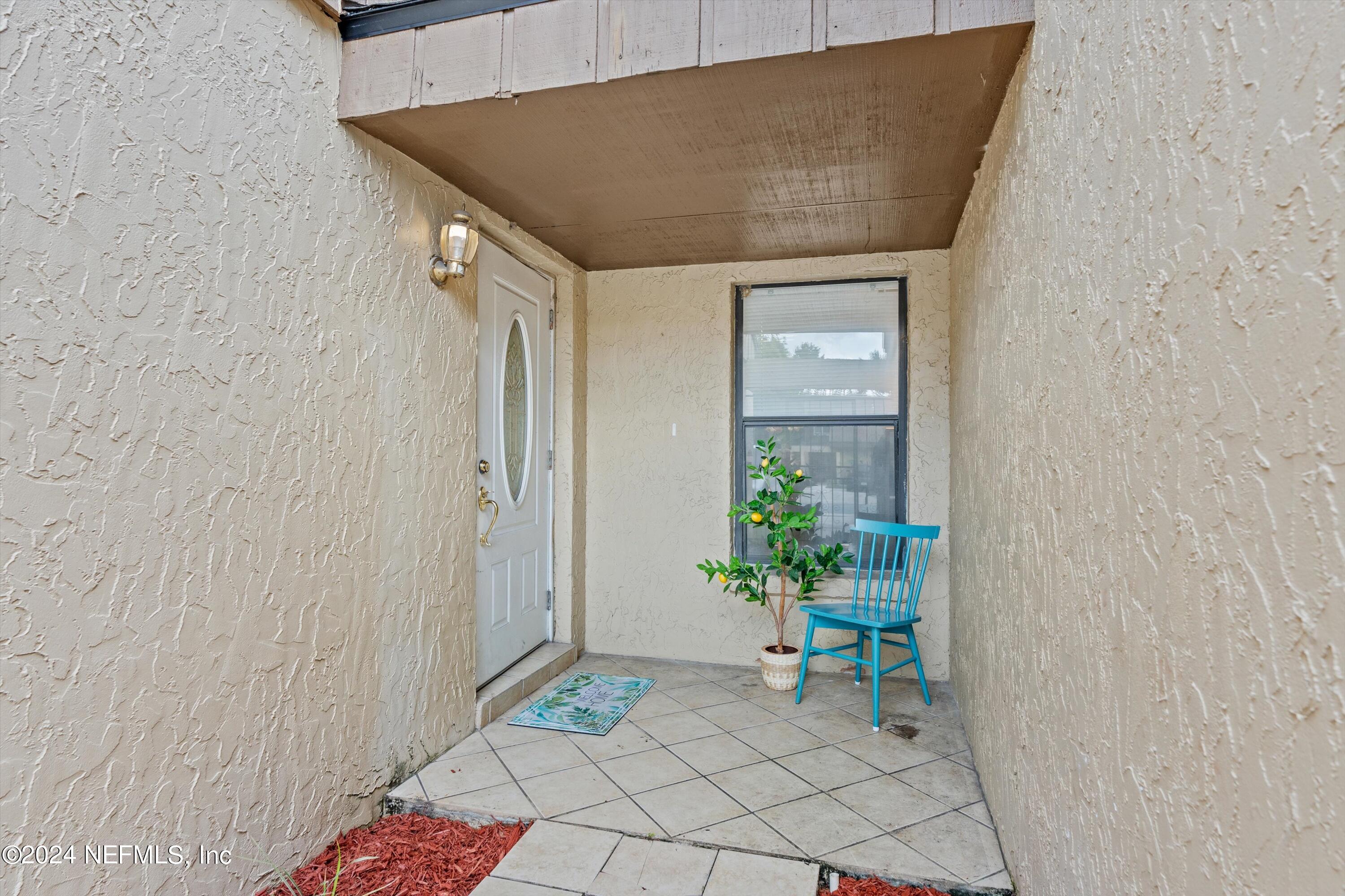 8445 PINEVERDE Lane