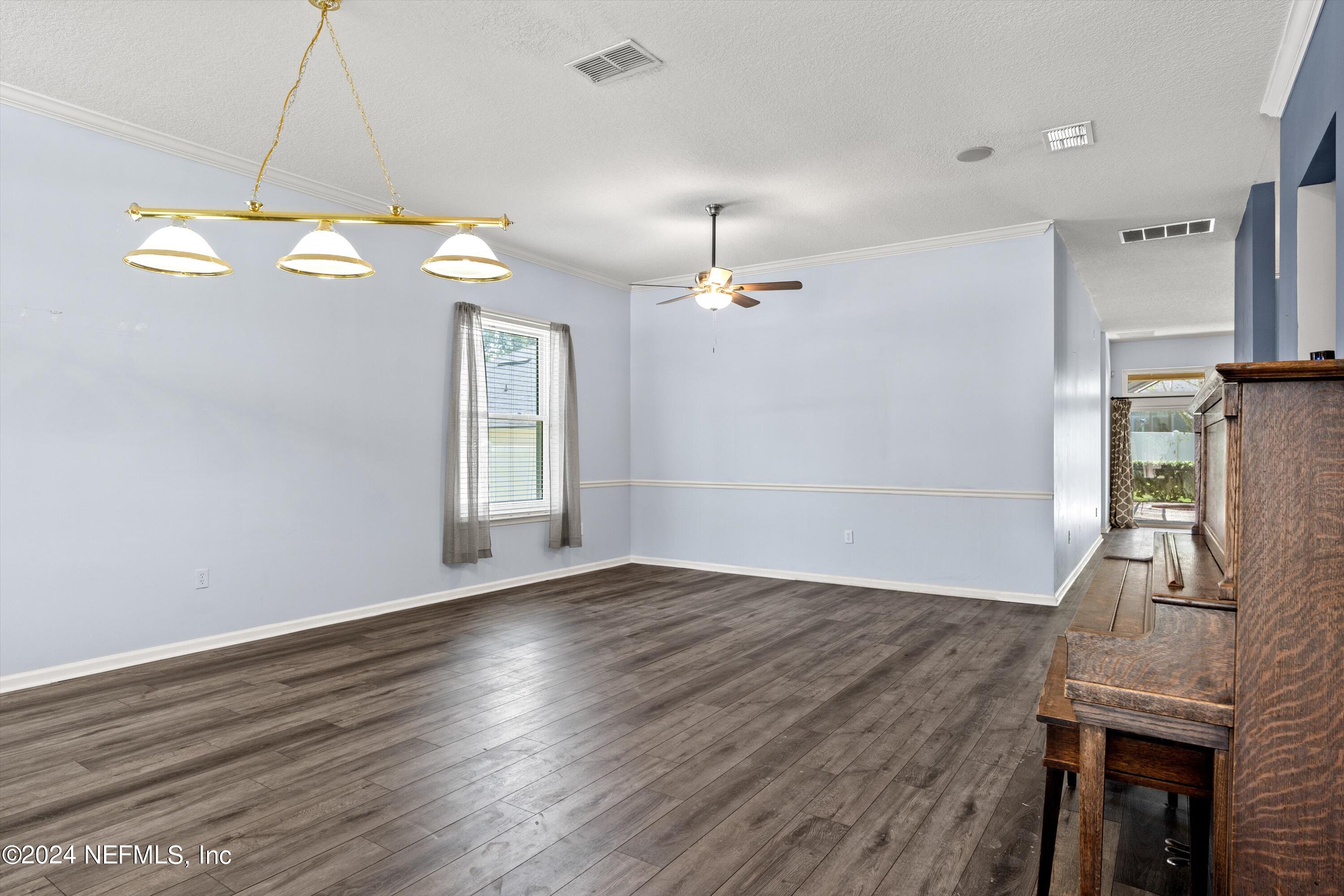 786 PALMETTO PLACE Court