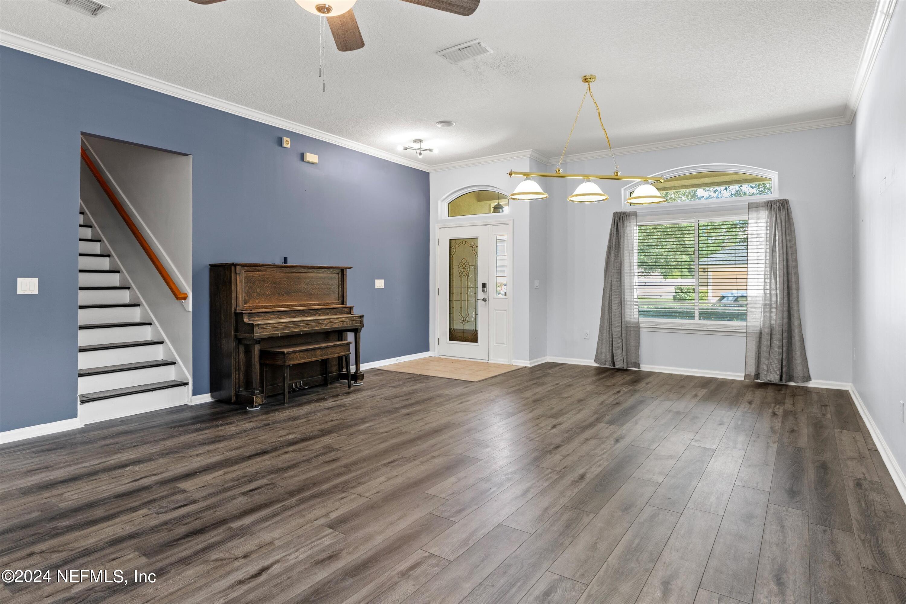 786 PALMETTO PLACE Court