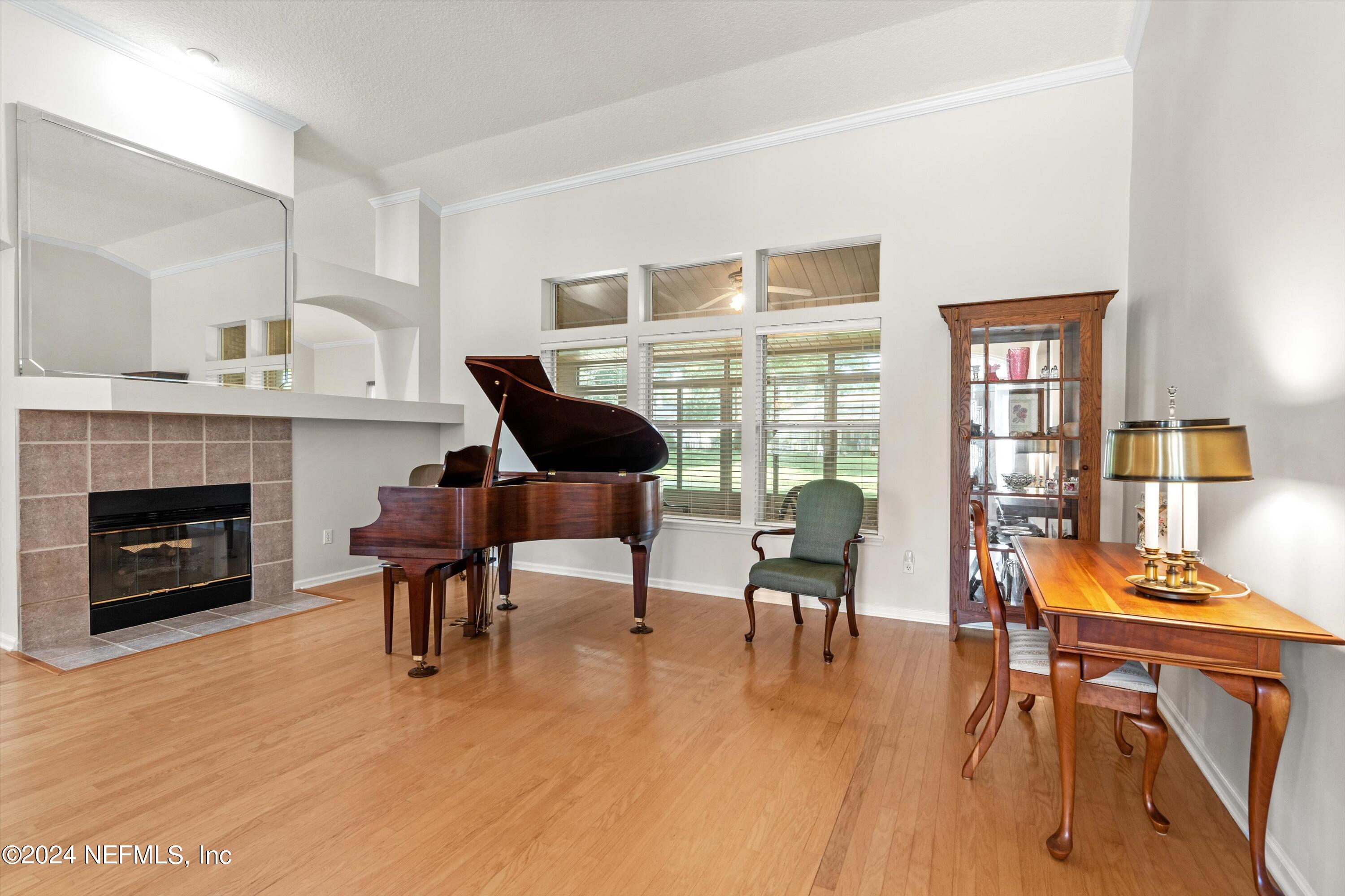 13947 SOUND OVERLOOK Drive S