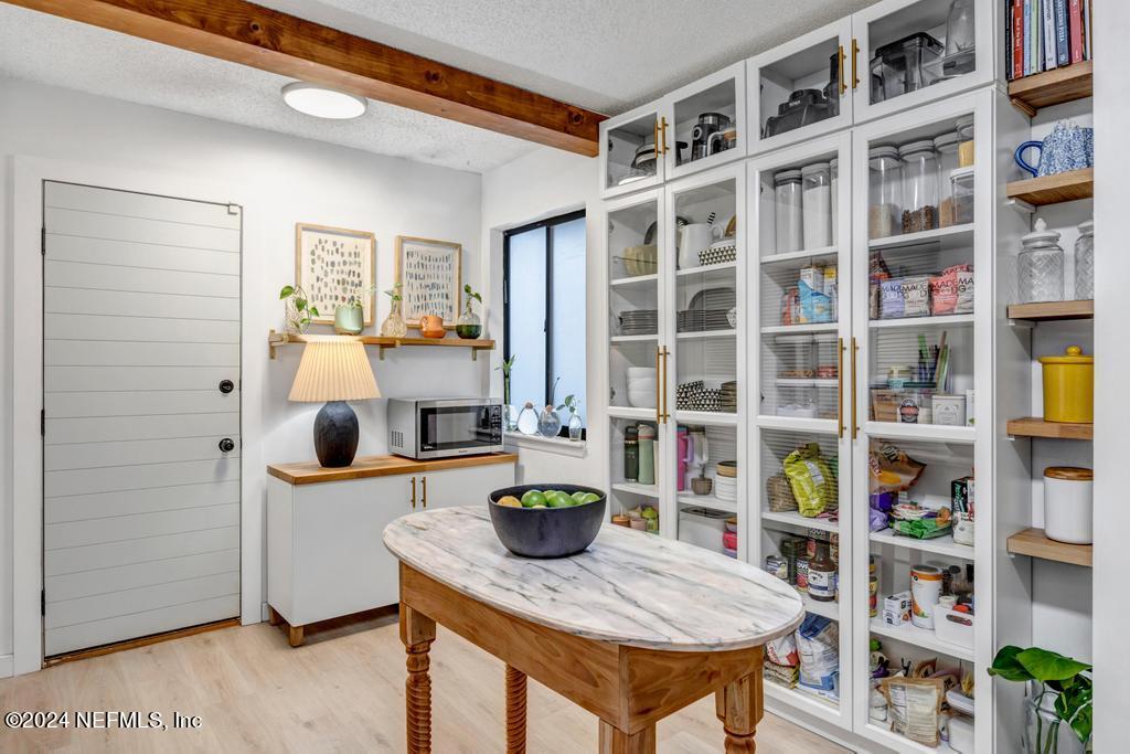 3013 COBBLEWOOD Lane E