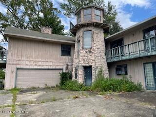 3865 SANDY SHORES Drive