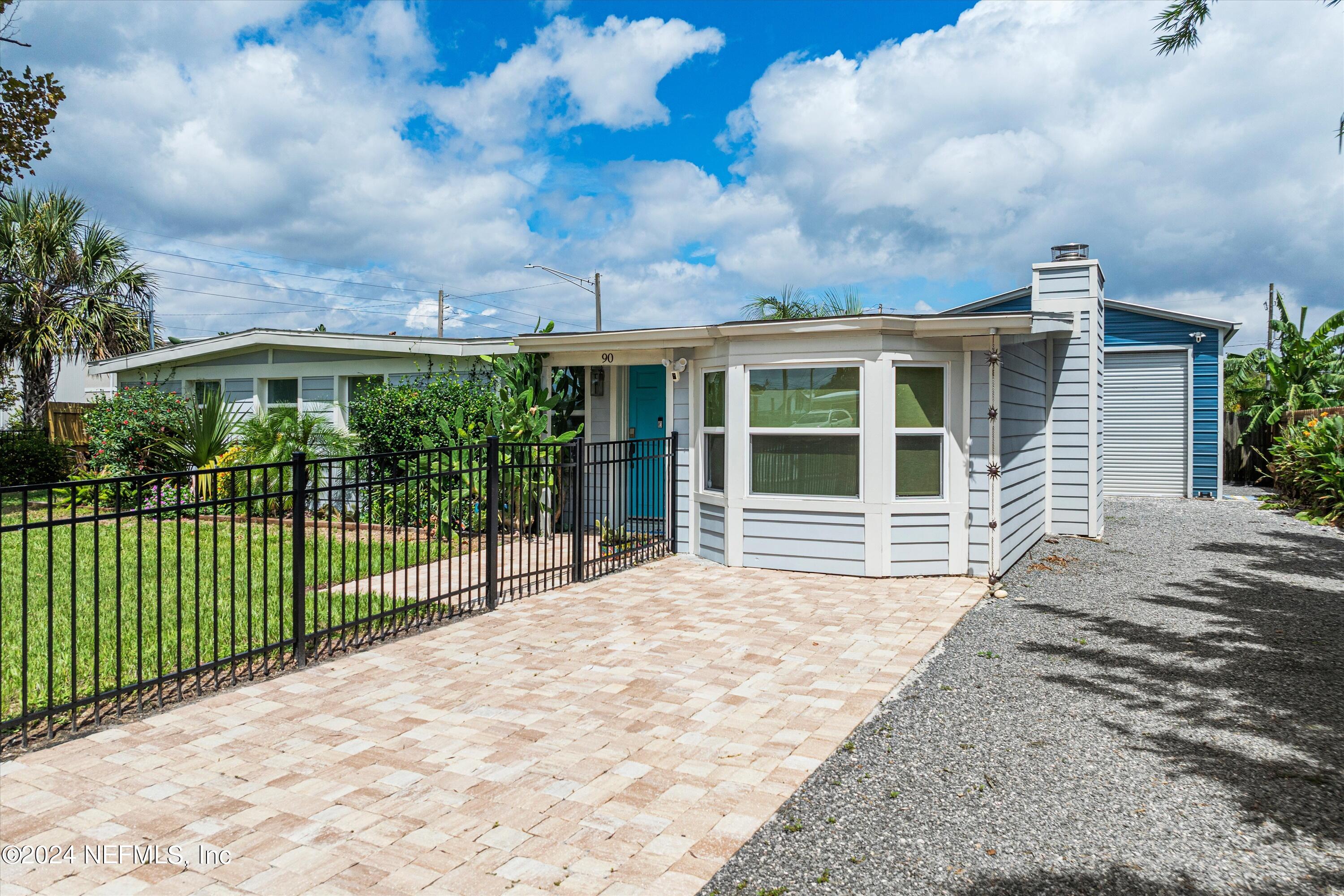 90 FORRESTAL Circle S