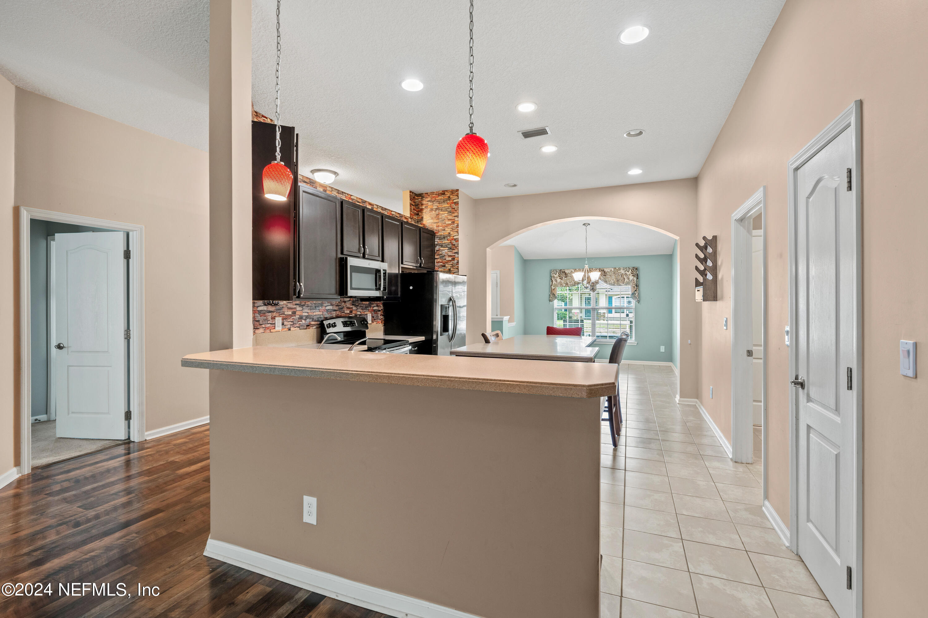 86034 TROPICANA Court