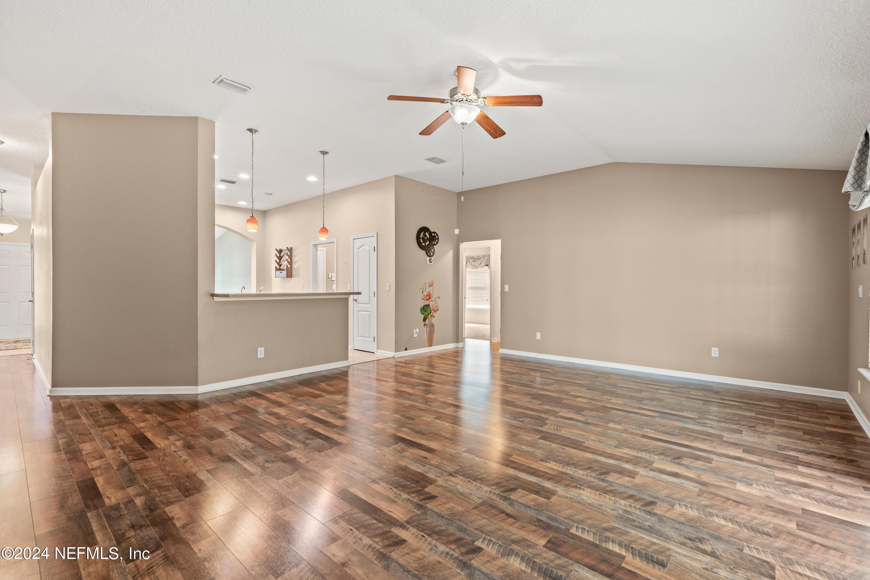 86034 TROPICANA Court