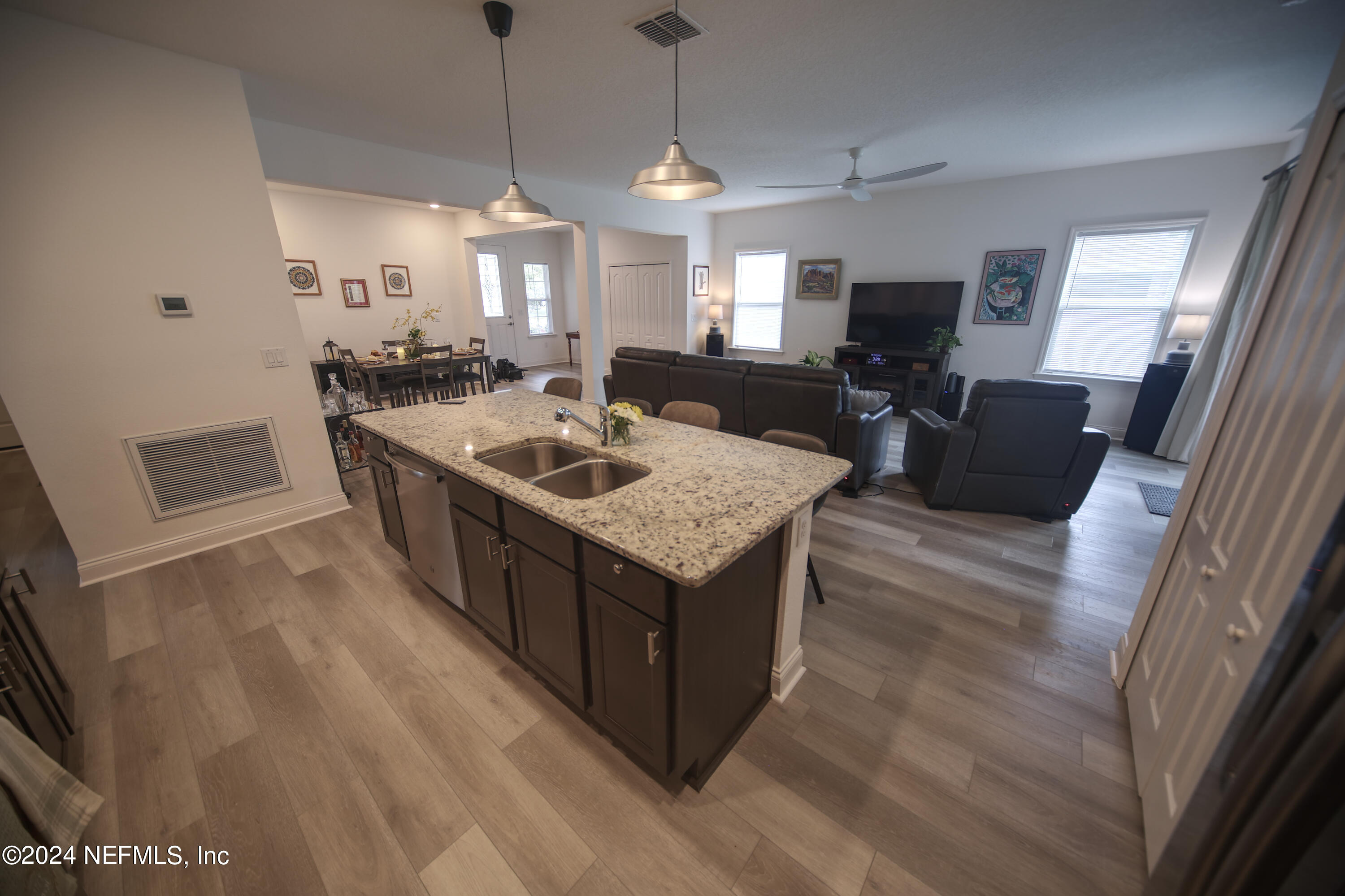 122 LAGUNA FOREST Trail