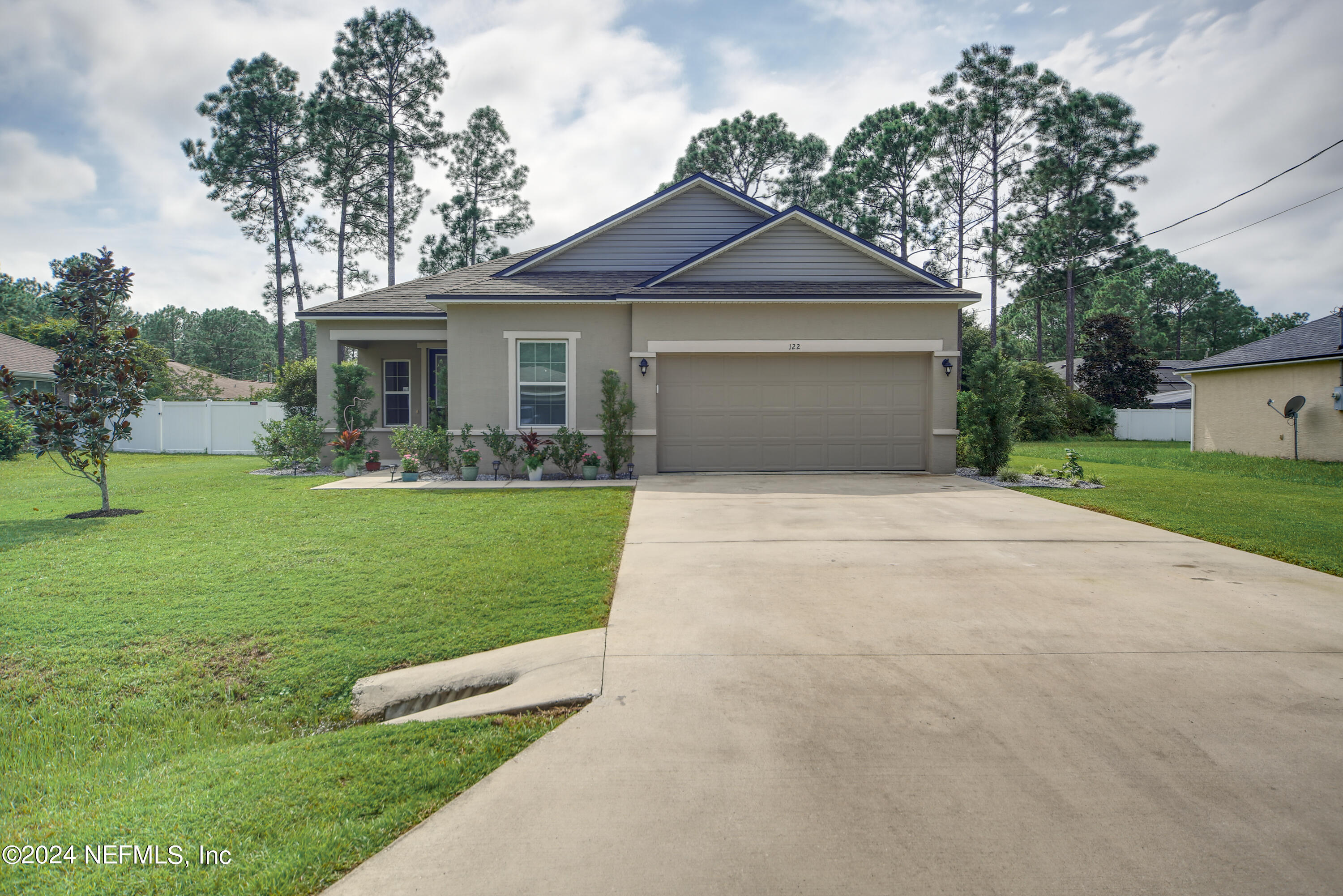 122 LAGUNA FOREST Trail