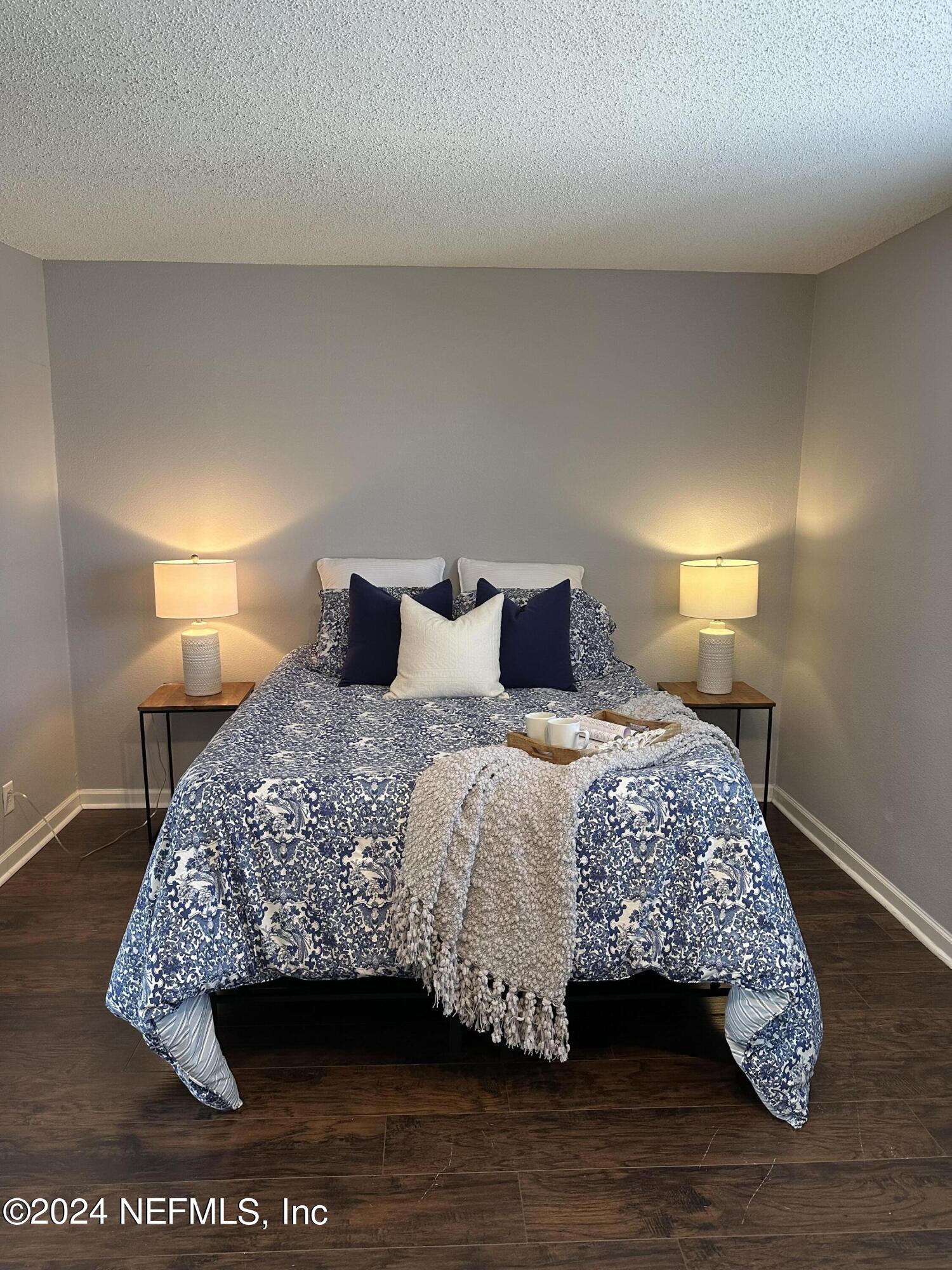 6646 LA MIRADA Drive E, 4