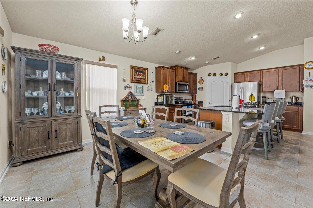 3618 PARIANA Lane