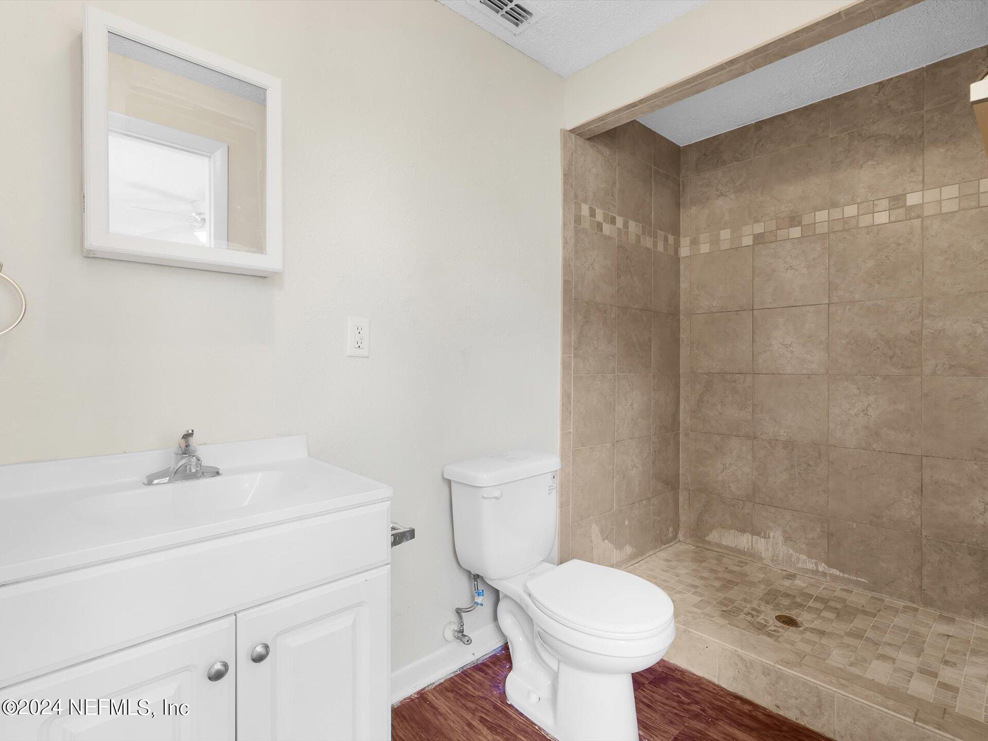 10518 LONE STAR Road