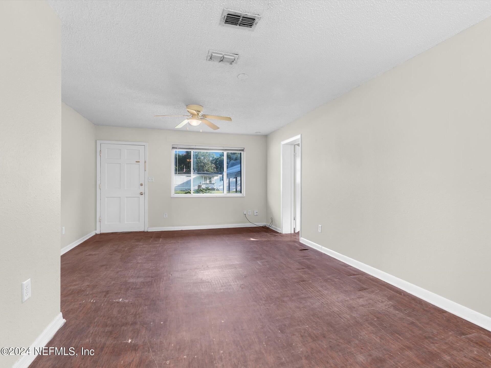 10518 LONE STAR Road