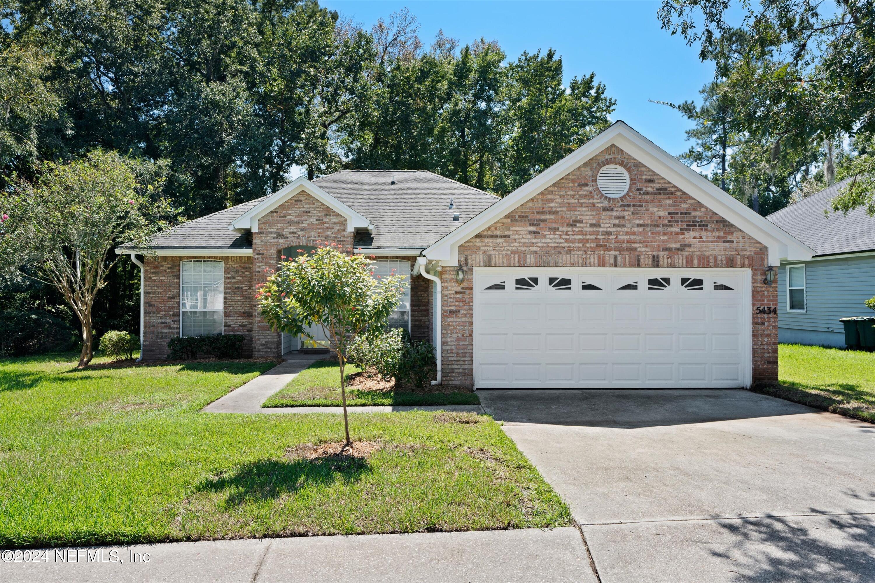 5434 CHESTNUT LAKE Drive