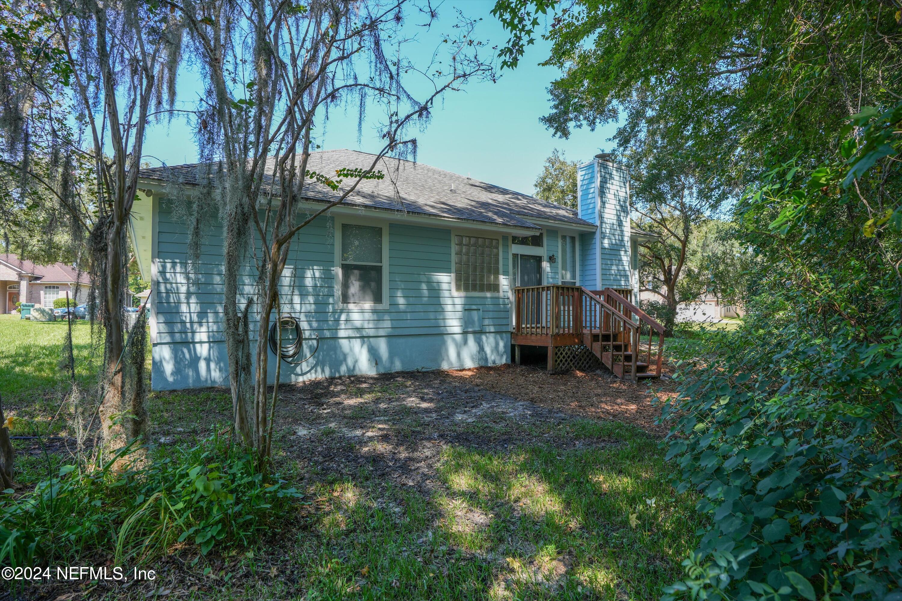 5434 CHESTNUT LAKE Drive