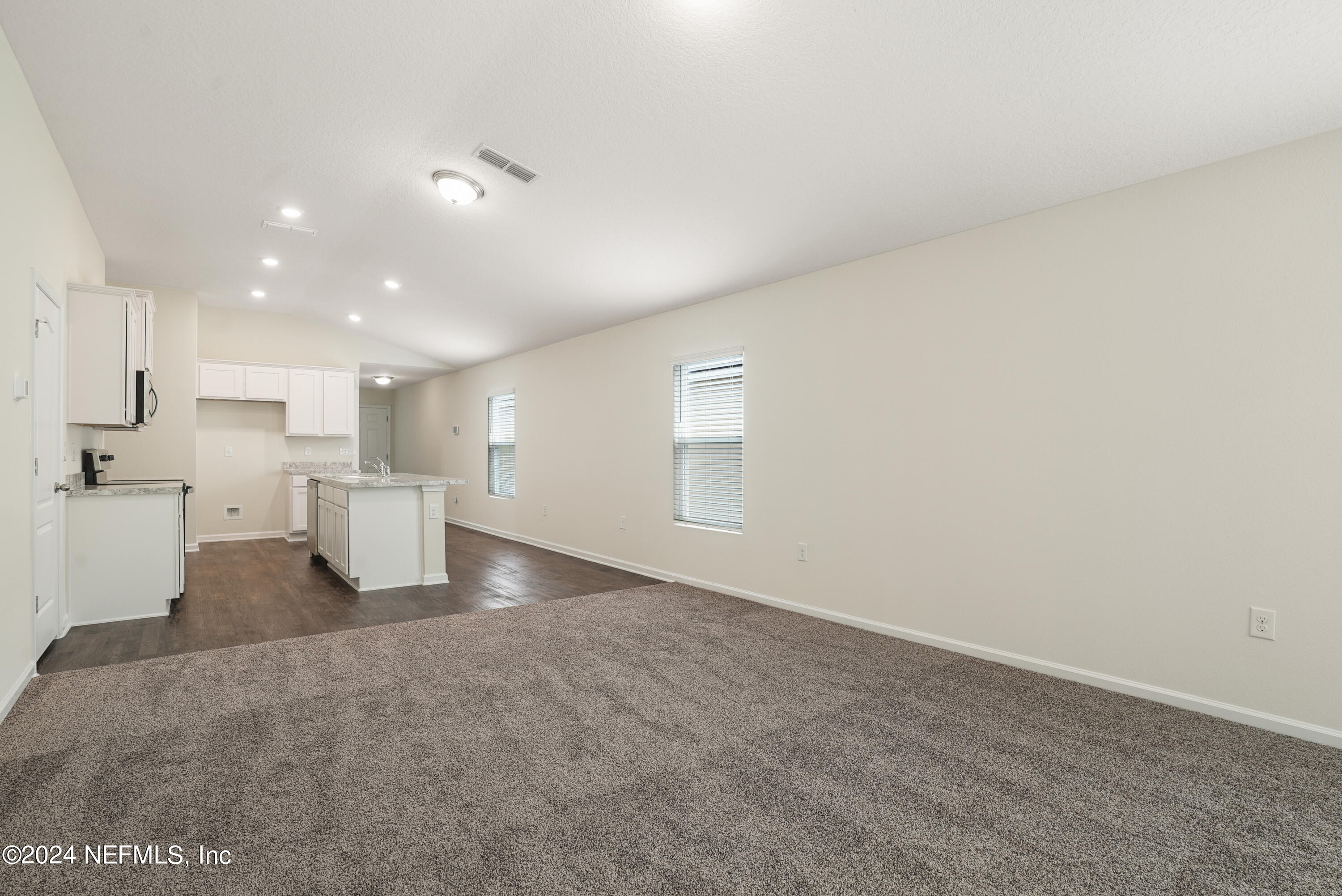 7862 MEADOW WALK Lane