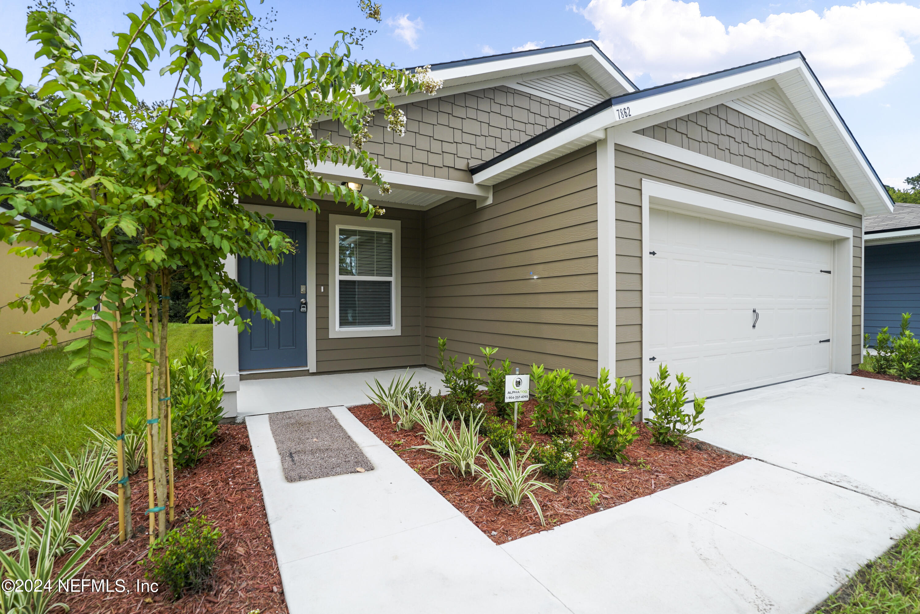 7862 MEADOW WALK Lane