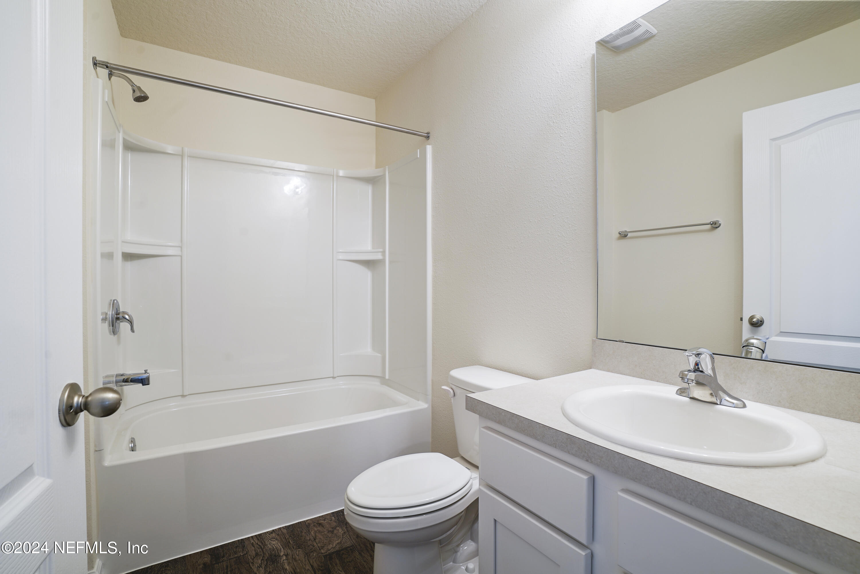 7862 MEADOW WALK Lane