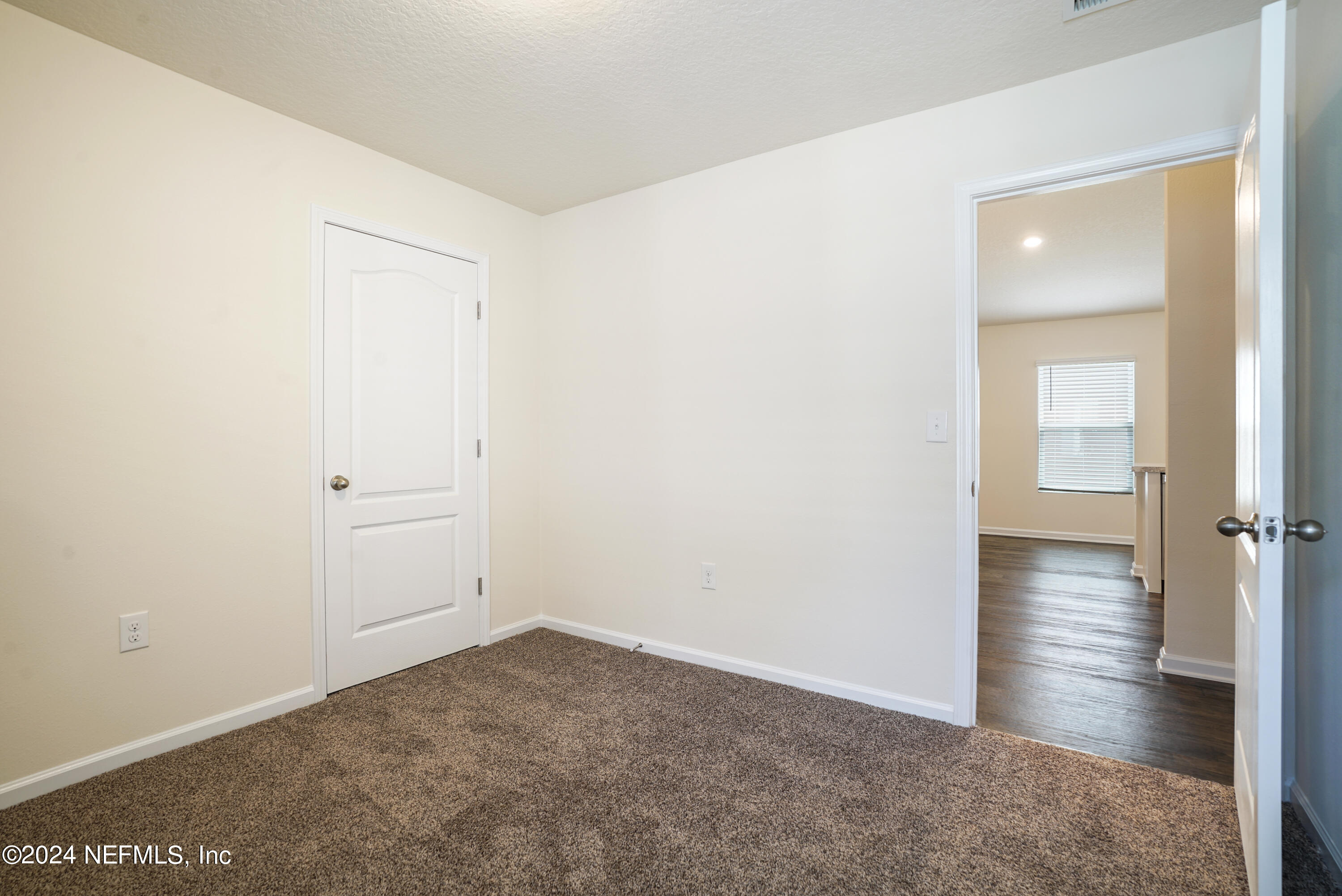 7862 MEADOW WALK Lane