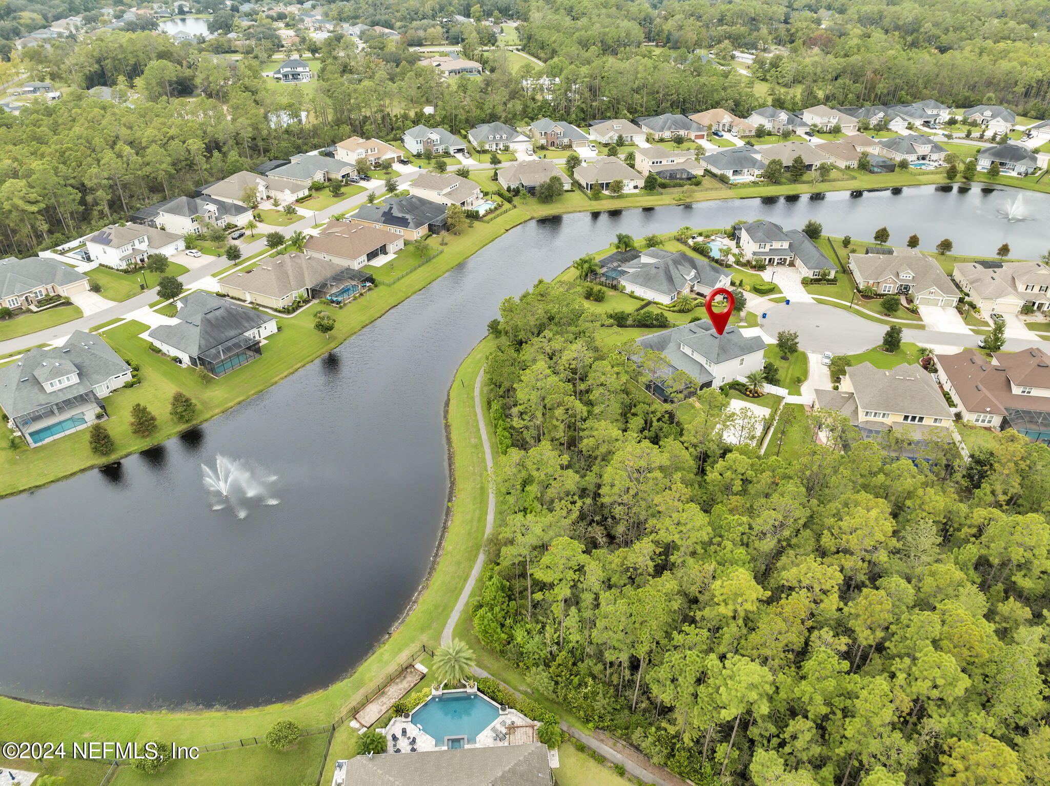 631 OXFORD ESTATES Way