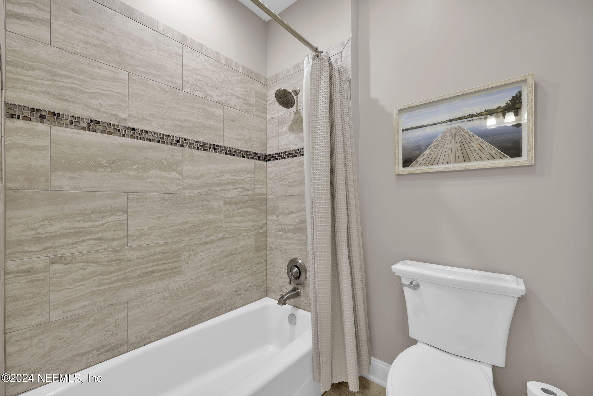 631 OXFORD ESTATES Way