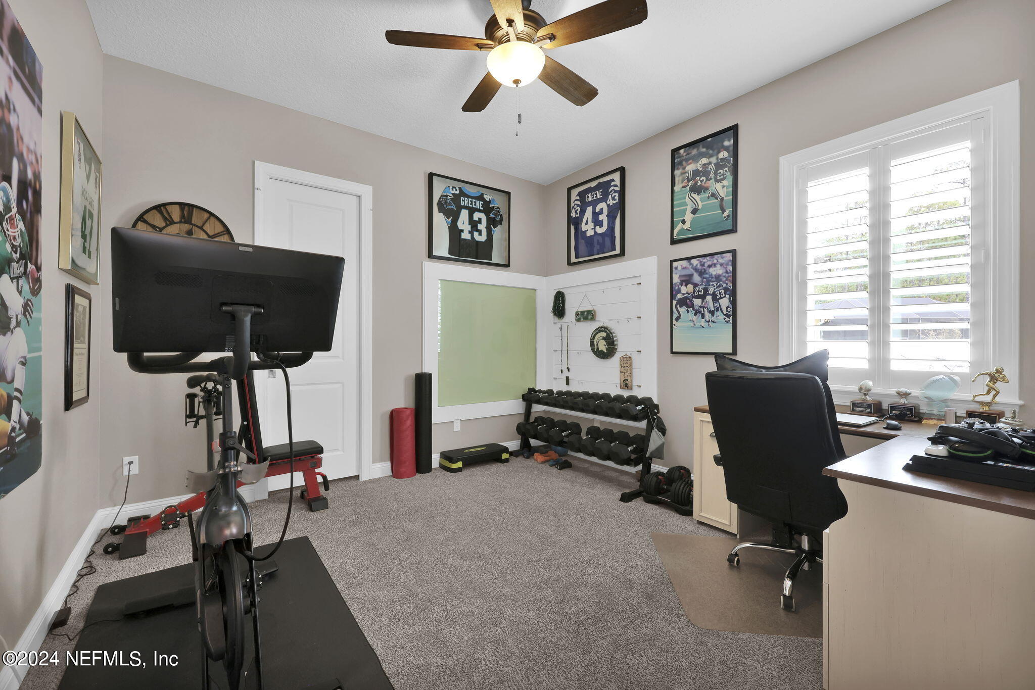 631 OXFORD ESTATES Way